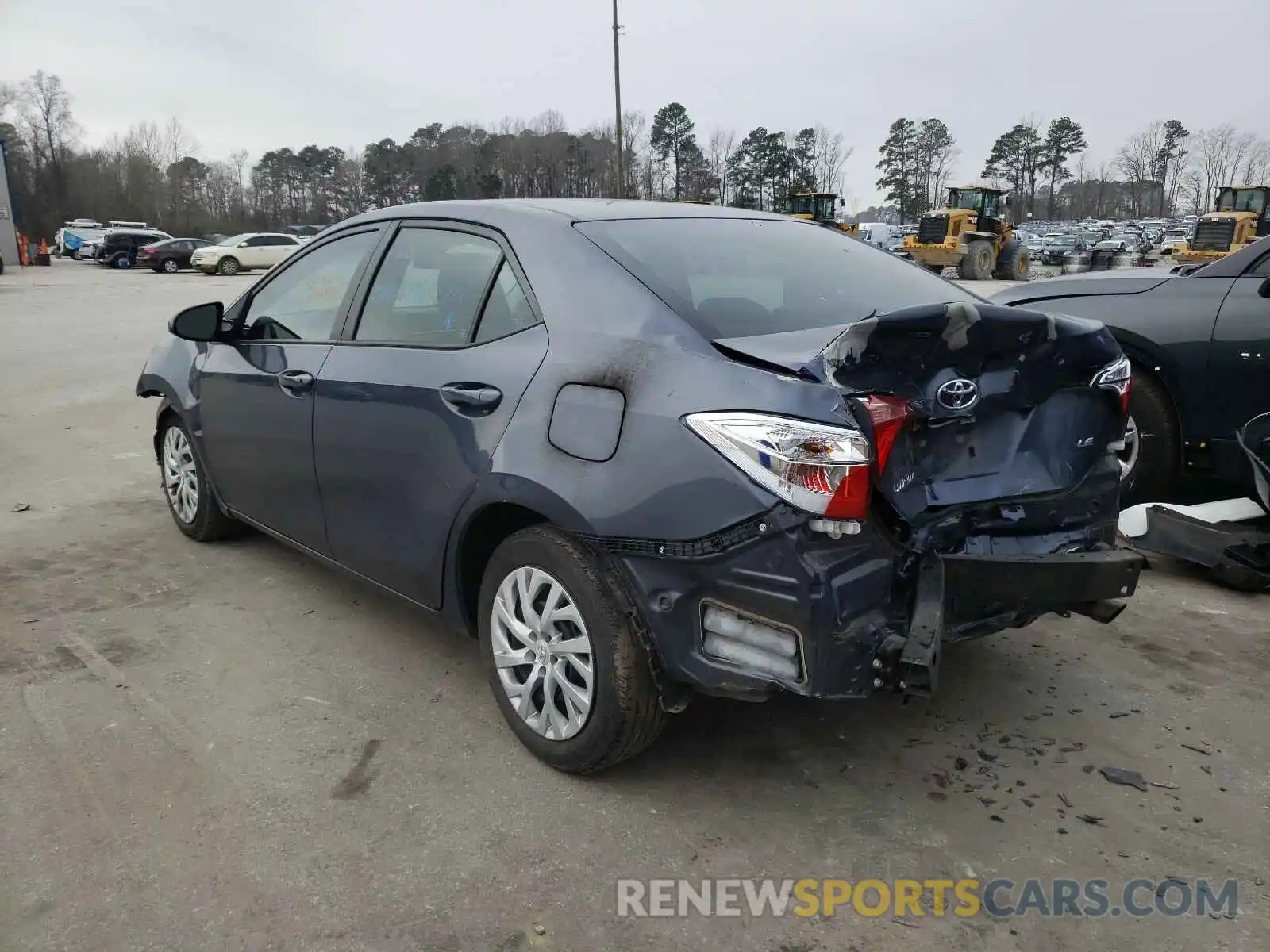 3 Photograph of a damaged car 5YFBURHE2KP943033 TOYOTA COROLLA 2019