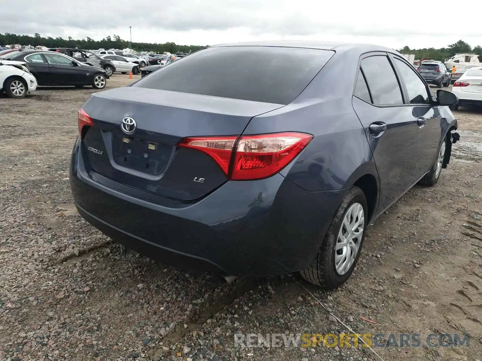 4 Photograph of a damaged car 5YFBURHE2KP943842 TOYOTA COROLLA 2019