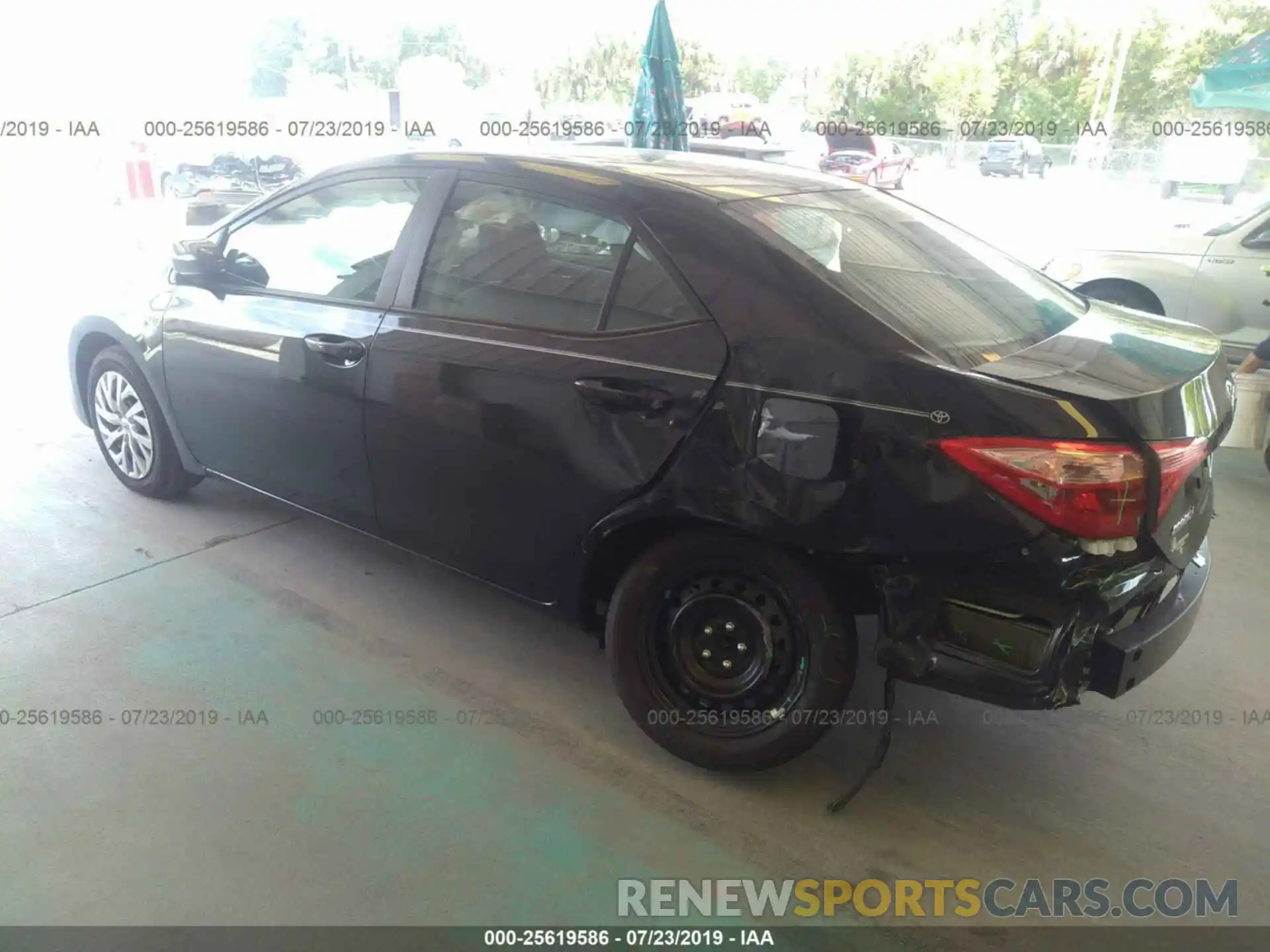 3 Photograph of a damaged car 5YFBURHE2KP944585 TOYOTA COROLLA 2019