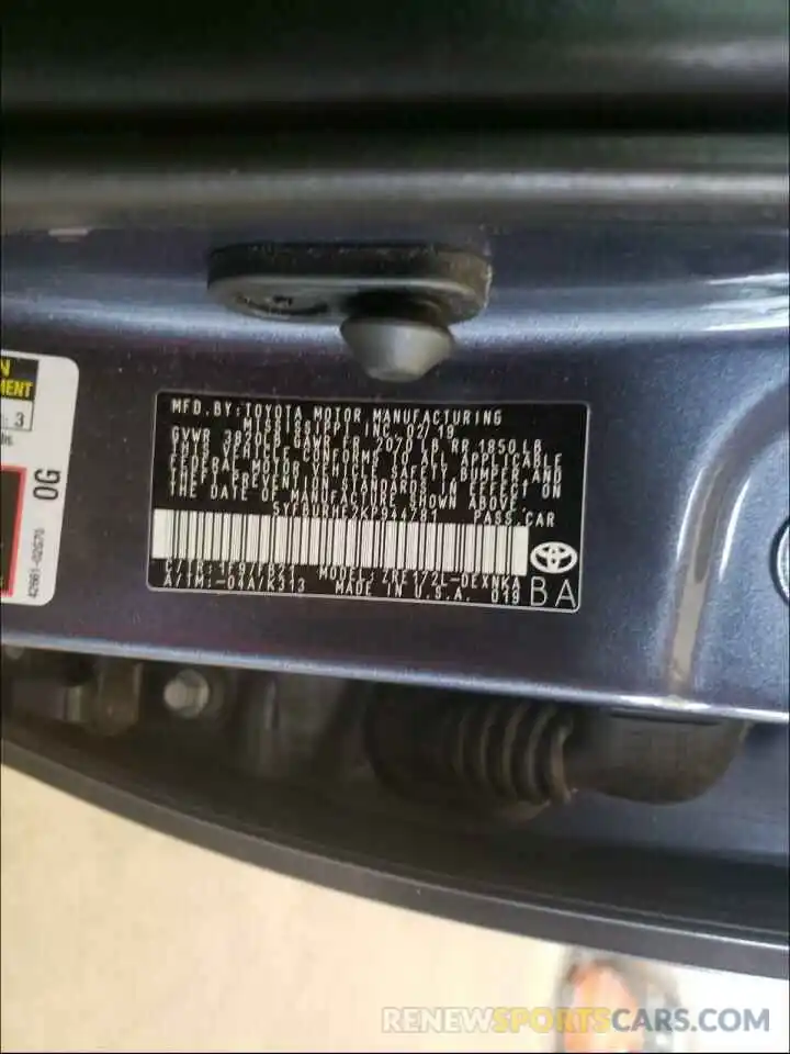 10 Photograph of a damaged car 5YFBURHE2KP944781 TOYOTA COROLLA 2019