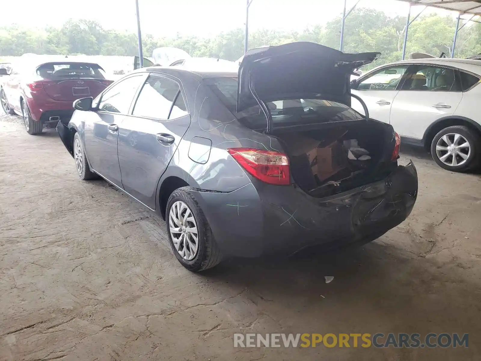 3 Photograph of a damaged car 5YFBURHE2KP944781 TOYOTA COROLLA 2019