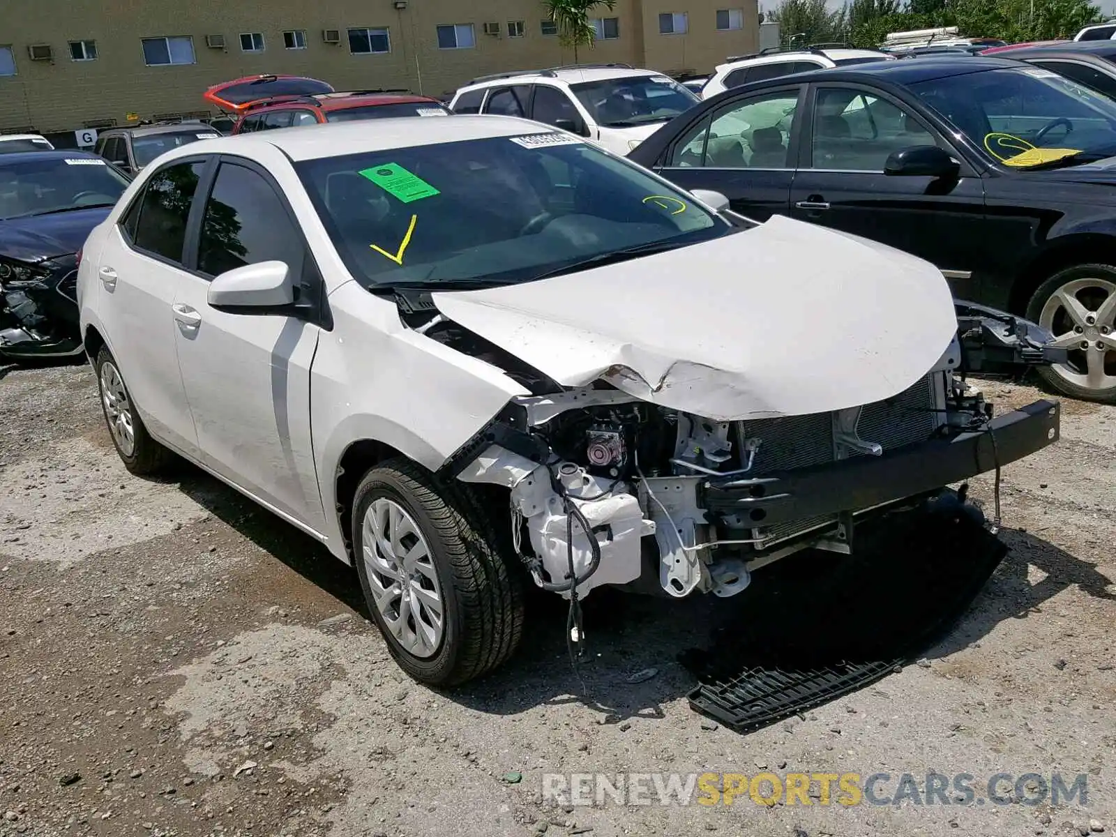 1 Photograph of a damaged car 5YFBURHE2KP944831 TOYOTA COROLLA 2019