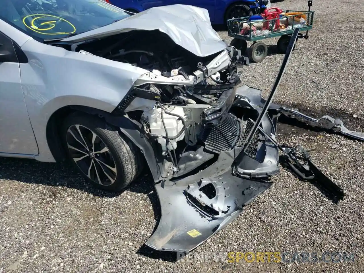 9 Photograph of a damaged car 5YFBURHE2KP945610 TOYOTA COROLLA 2019