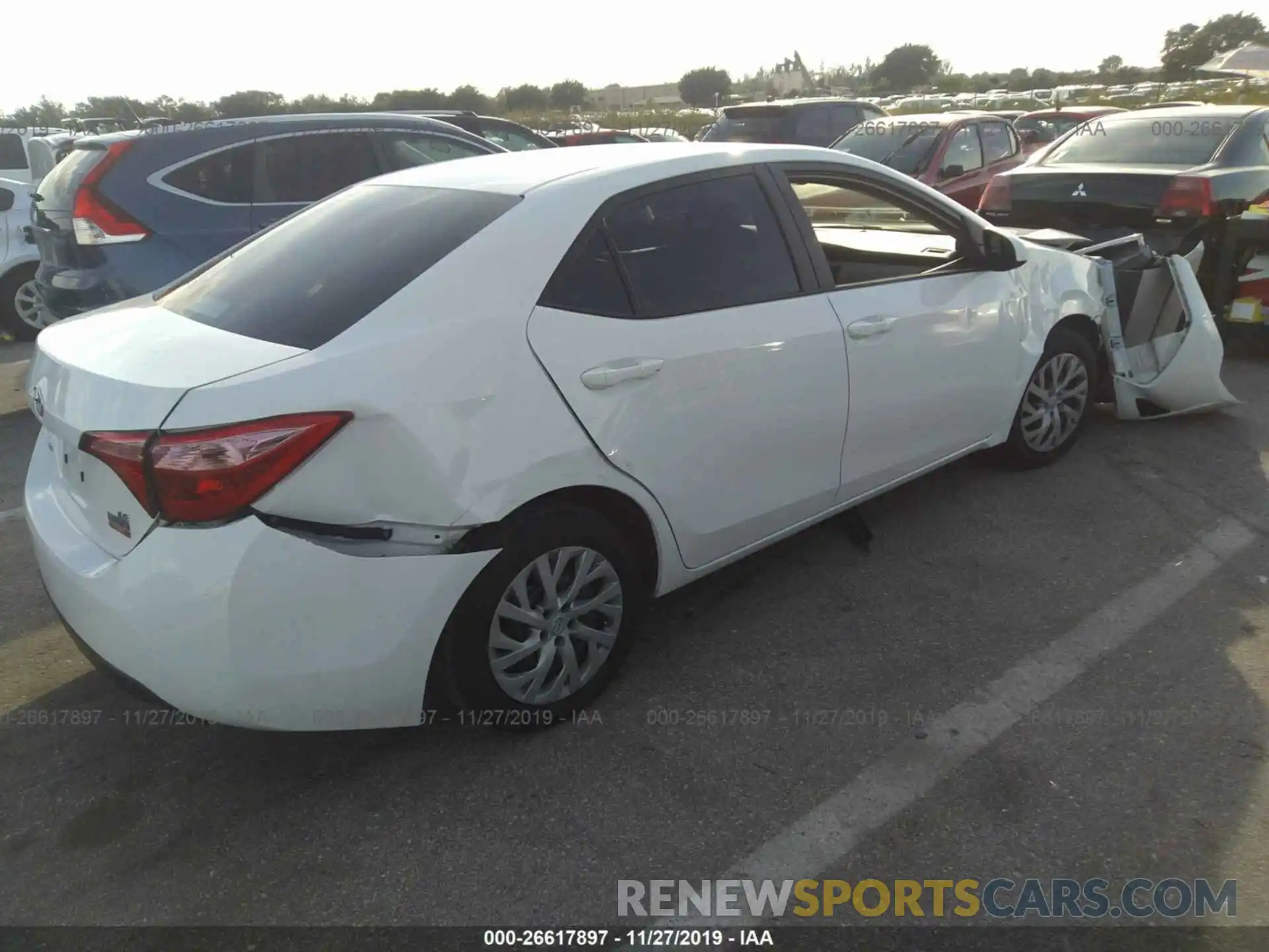 4 Photograph of a damaged car 5YFBURHE2KP945638 TOYOTA COROLLA 2019