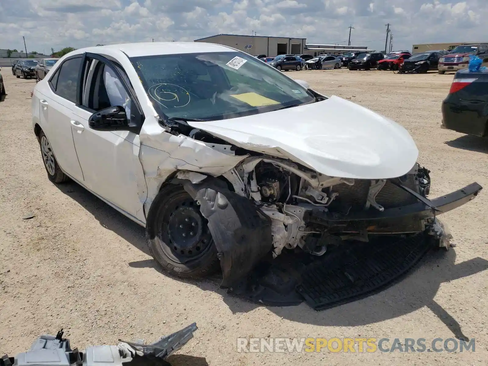 1 Photograph of a damaged car 5YFBURHE2KP946594 TOYOTA COROLLA 2019