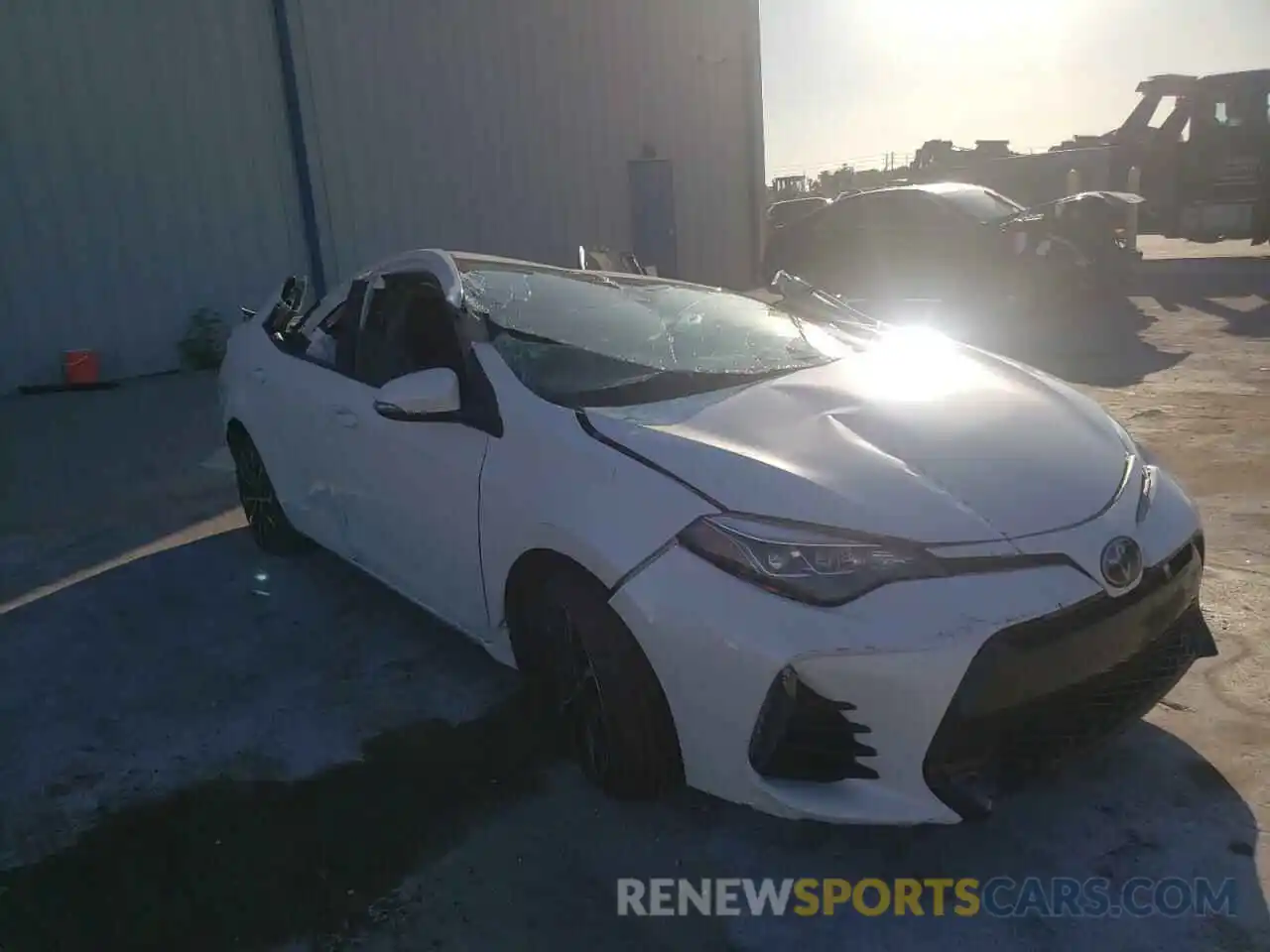 1 Photograph of a damaged car 5YFBURHE2KP946871 TOYOTA COROLLA 2019