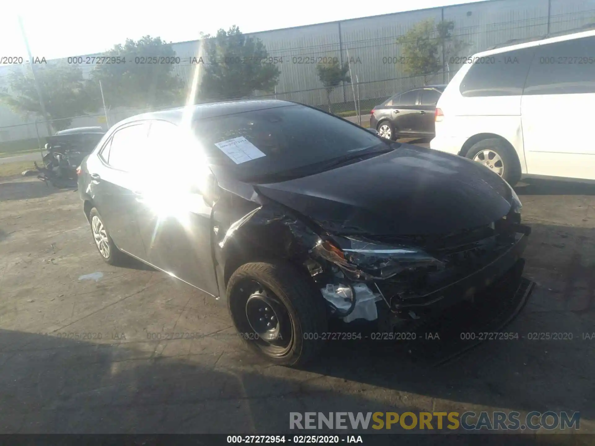 1 Photograph of a damaged car 5YFBURHE2KP947034 TOYOTA COROLLA 2019