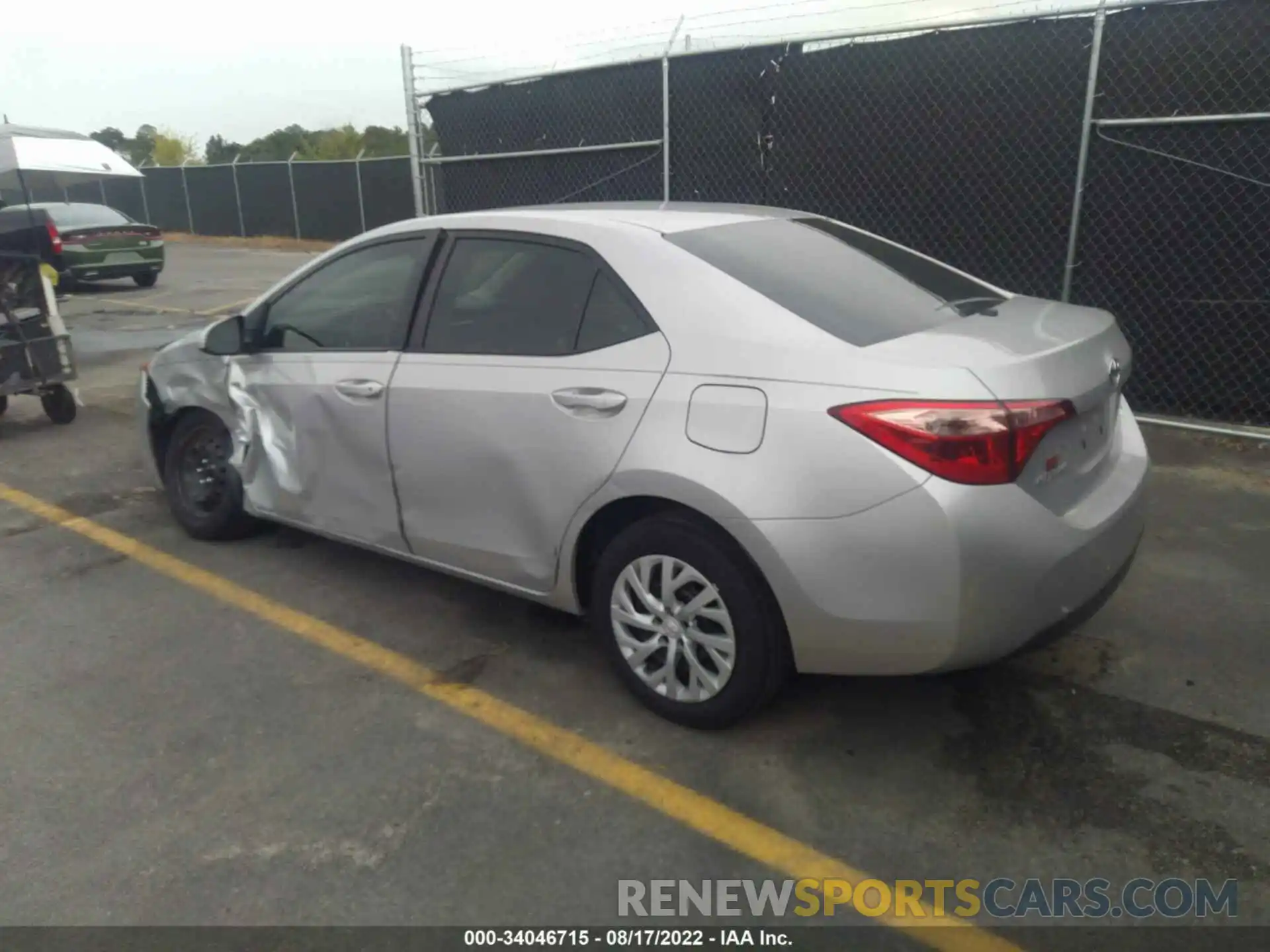 3 Photograph of a damaged car 5YFBURHE2KP947275 TOYOTA COROLLA 2019