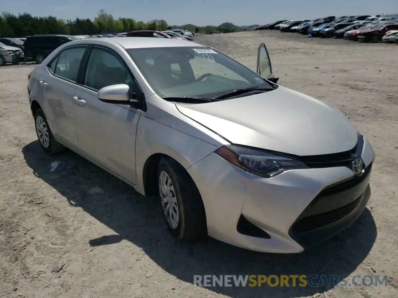 1 Photograph of a damaged car 5YFBURHE2KP947373 TOYOTA COROLLA 2019