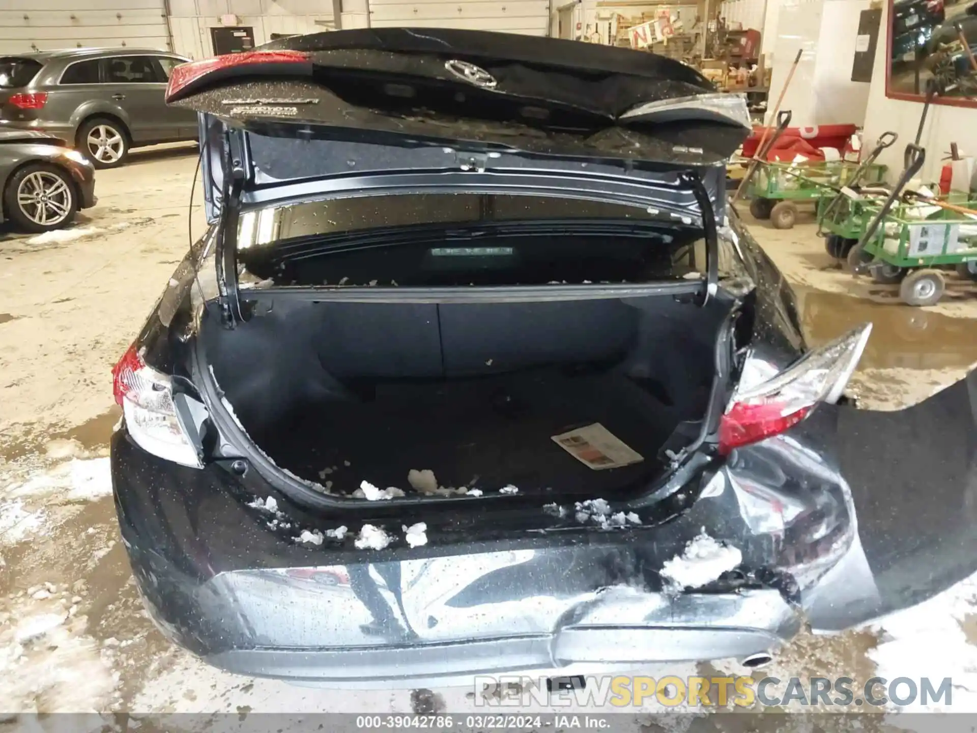 16 Photograph of a damaged car 5YFBURHE2KP947499 TOYOTA COROLLA 2019