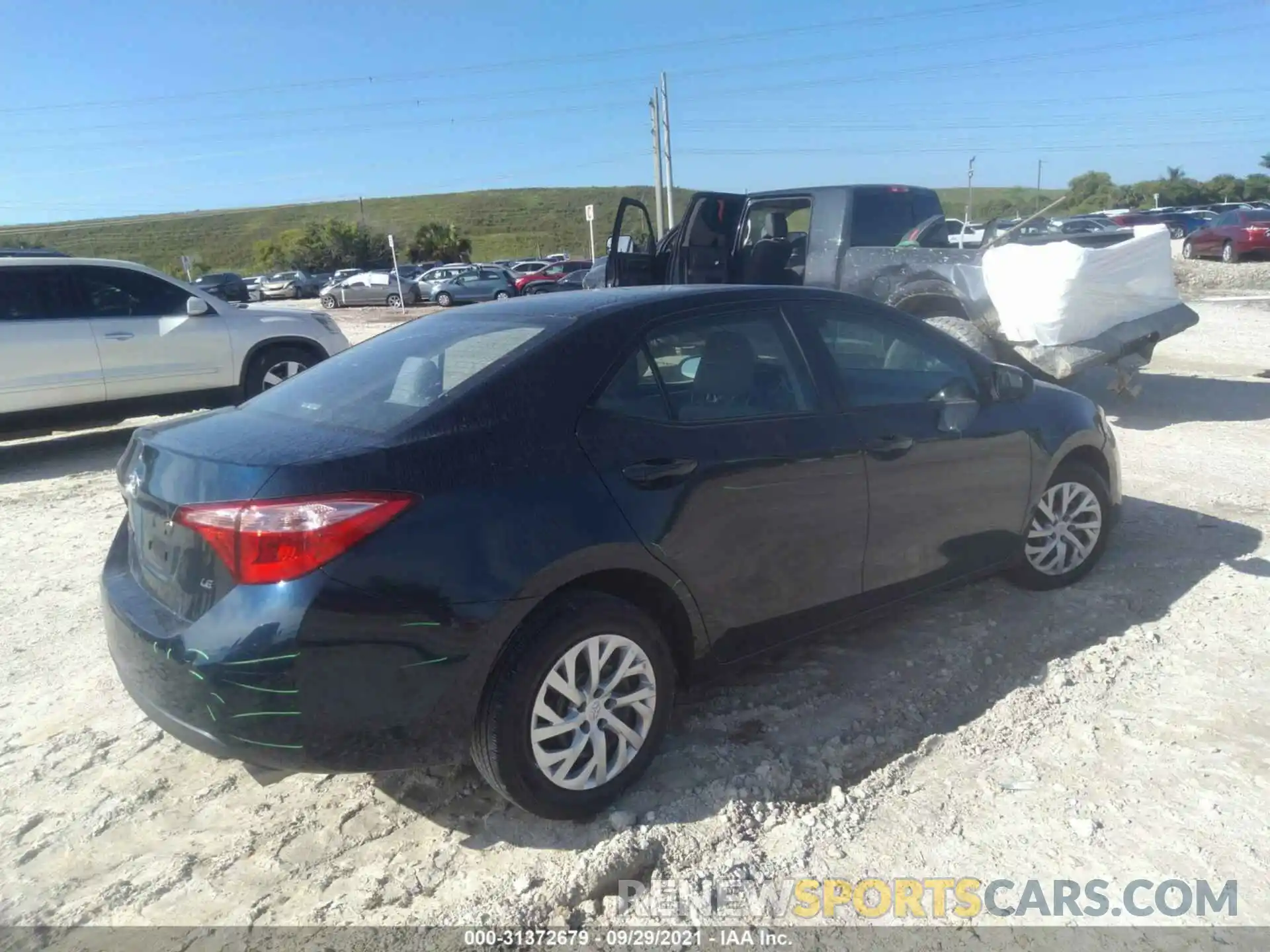 4 Photograph of a damaged car 5YFBURHE2KP948376 TOYOTA COROLLA 2019