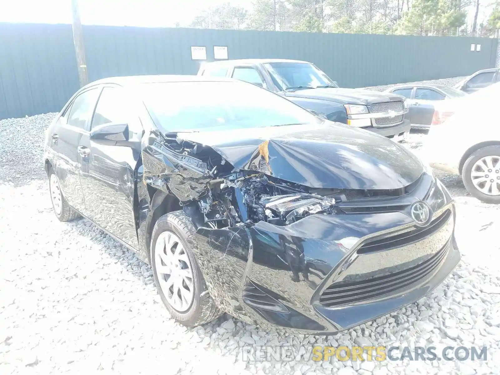 1 Photograph of a damaged car 5YFBURHE2KP949107 TOYOTA COROLLA 2019