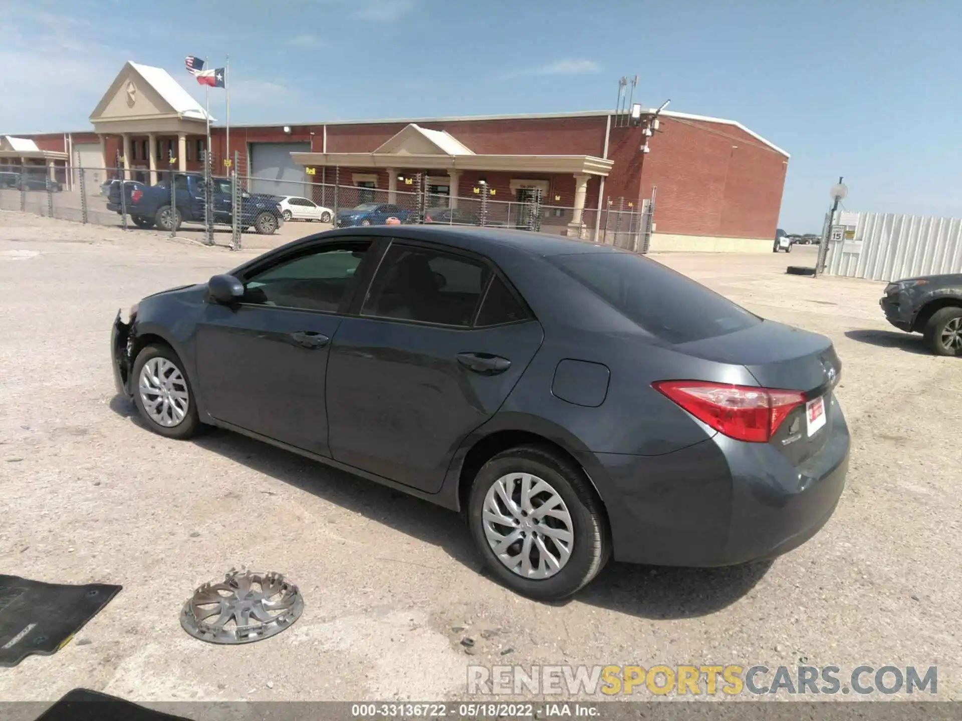 3 Photograph of a damaged car 5YFBURHE2KP949737 TOYOTA COROLLA 2019