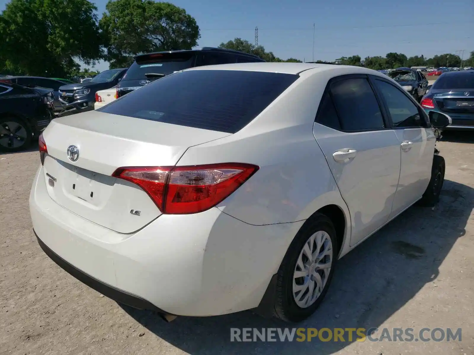 4 Photograph of a damaged car 5YFBURHE3KP858086 TOYOTA COROLLA 2019