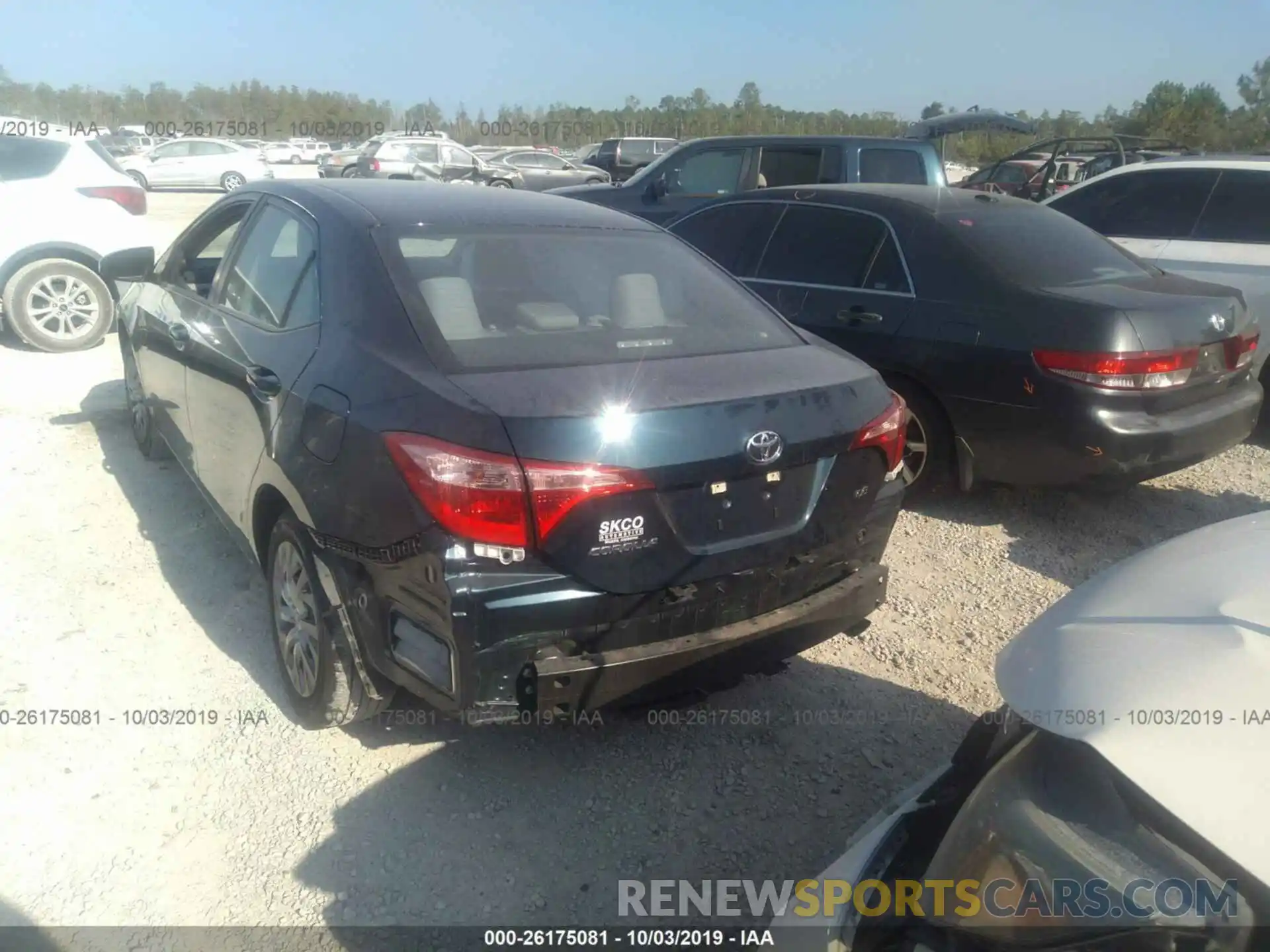 3 Photograph of a damaged car 5YFBURHE3KP859254 TOYOTA COROLLA 2019