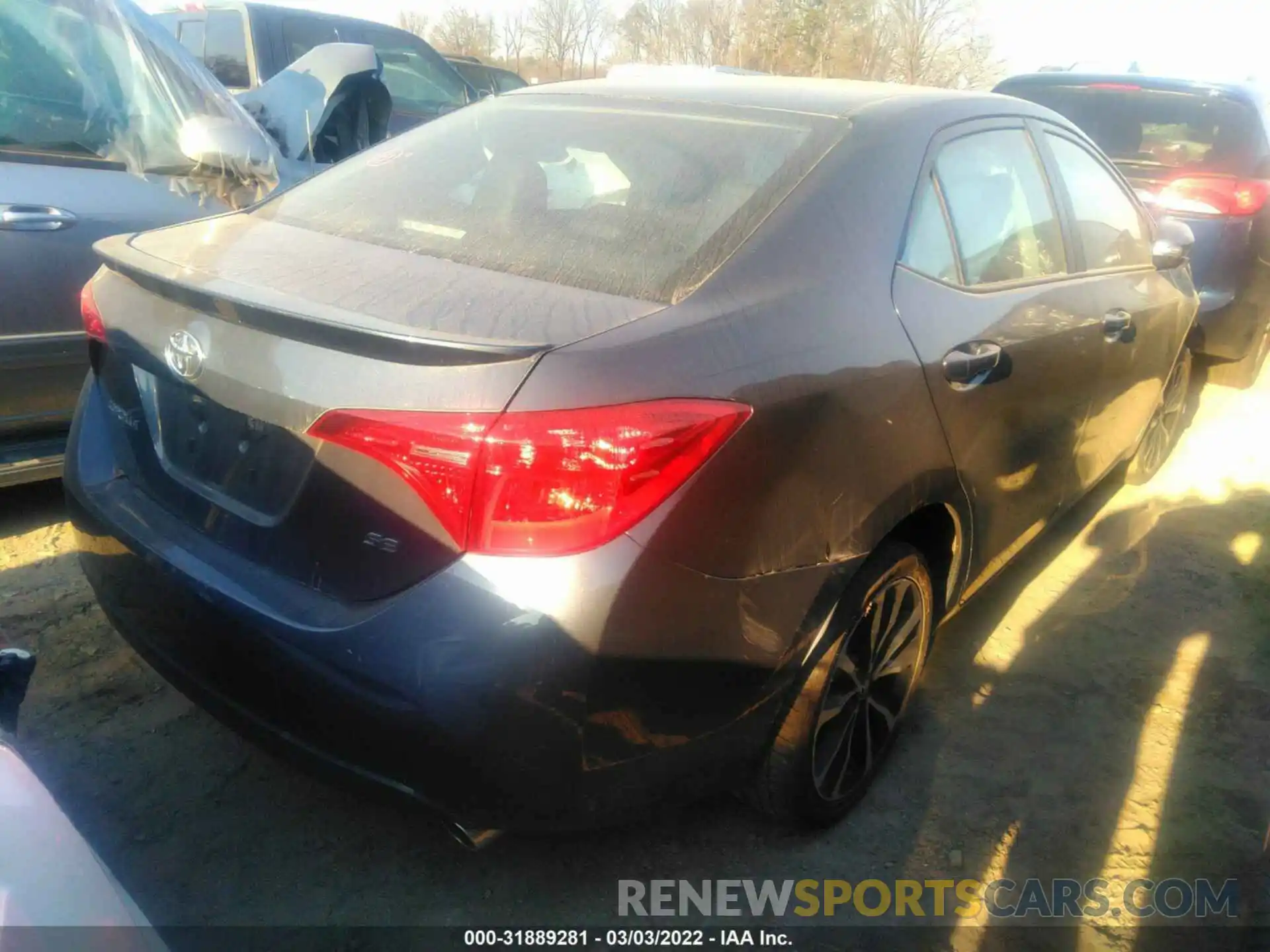 4 Photograph of a damaged car 5YFBURHE3KP859576 TOYOTA COROLLA 2019