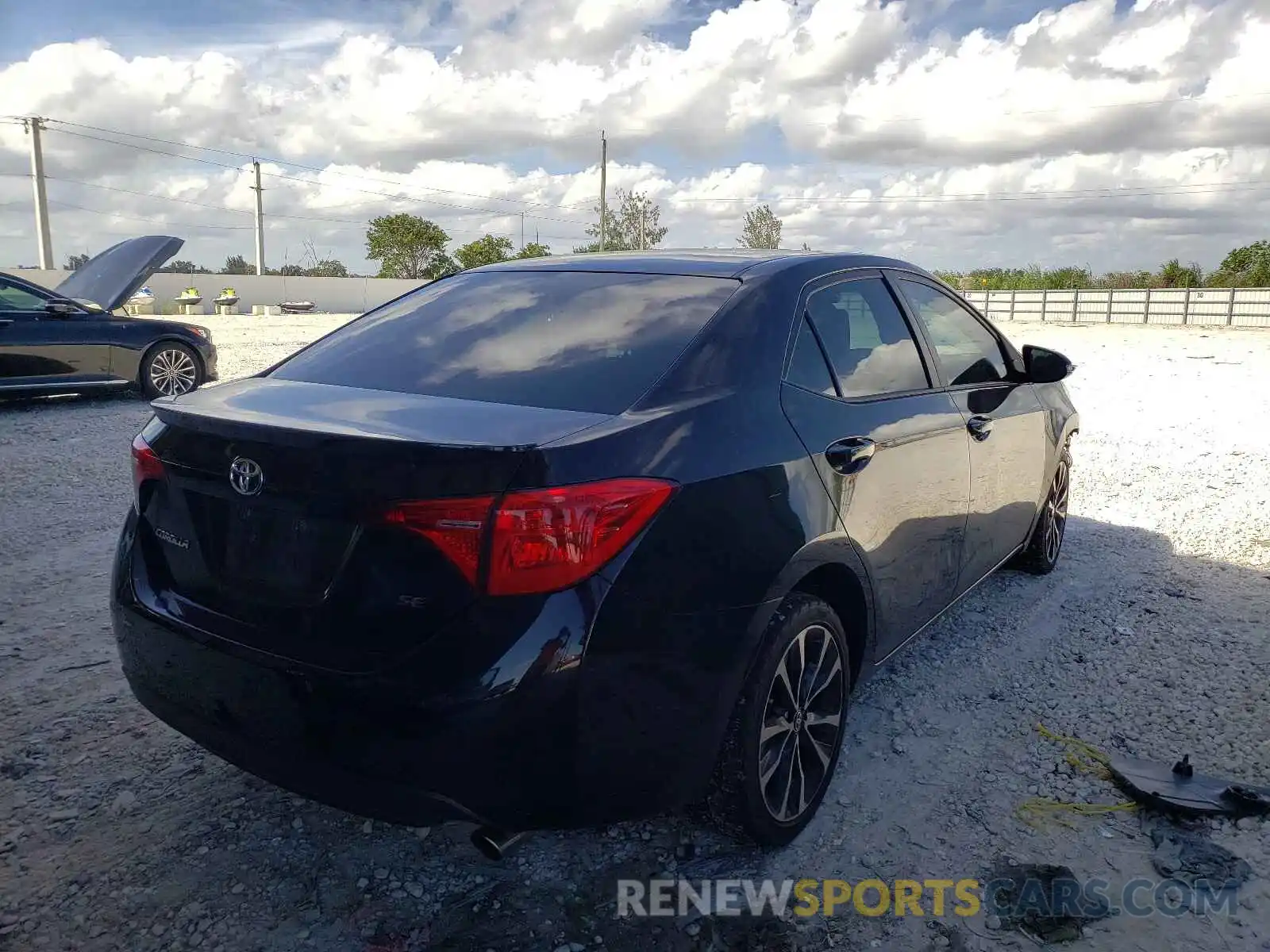 4 Photograph of a damaged car 5YFBURHE3KP860176 TOYOTA COROLLA 2019