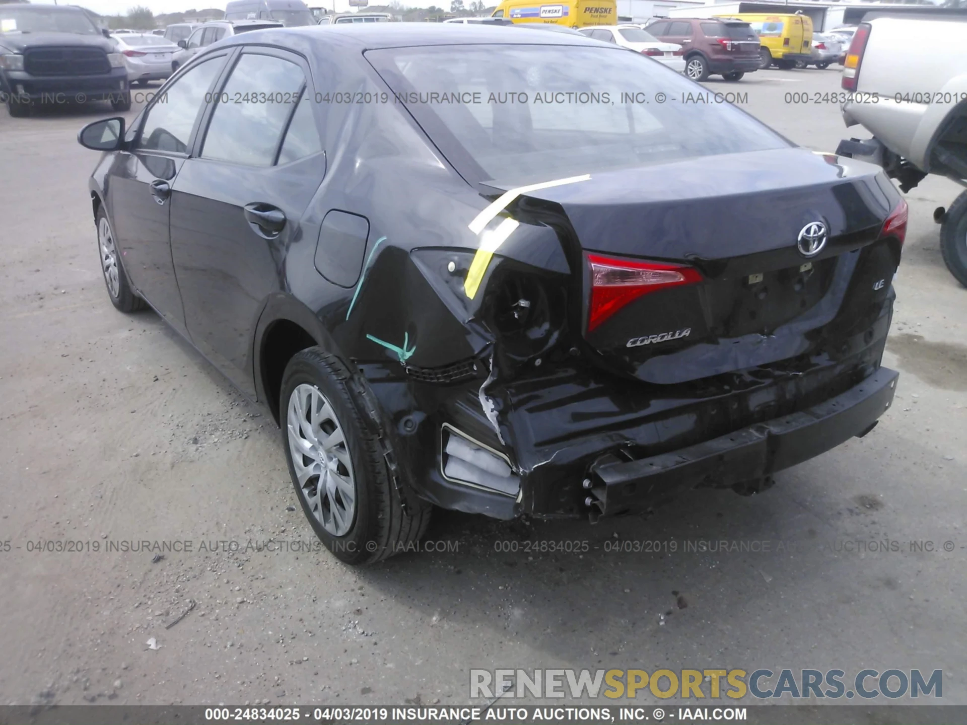 3 Photograph of a damaged car 5YFBURHE3KP861005 TOYOTA COROLLA 2019