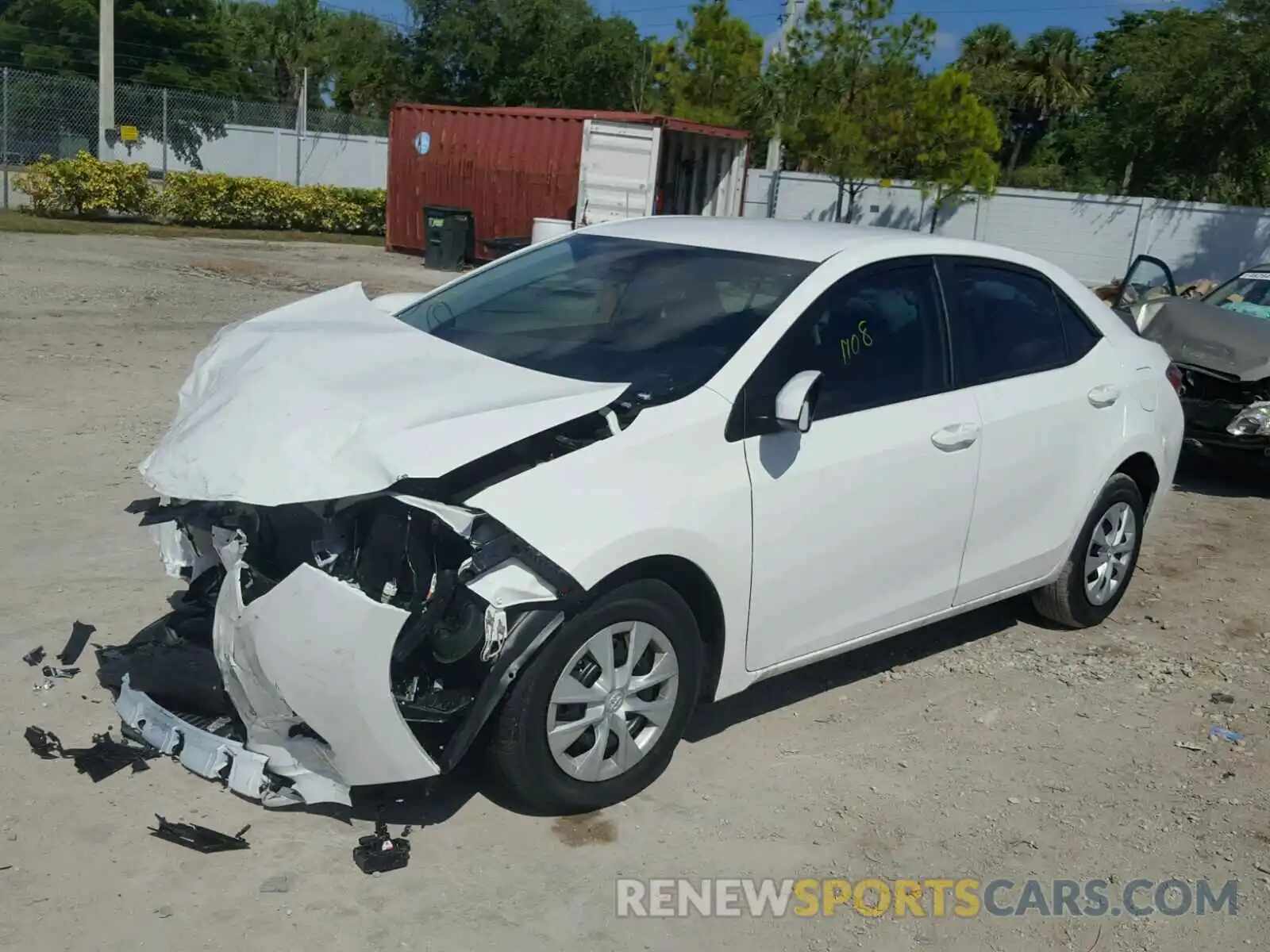 2 Photograph of a damaged car 5YFBURHE3KP861392 TOYOTA COROLLA 2019