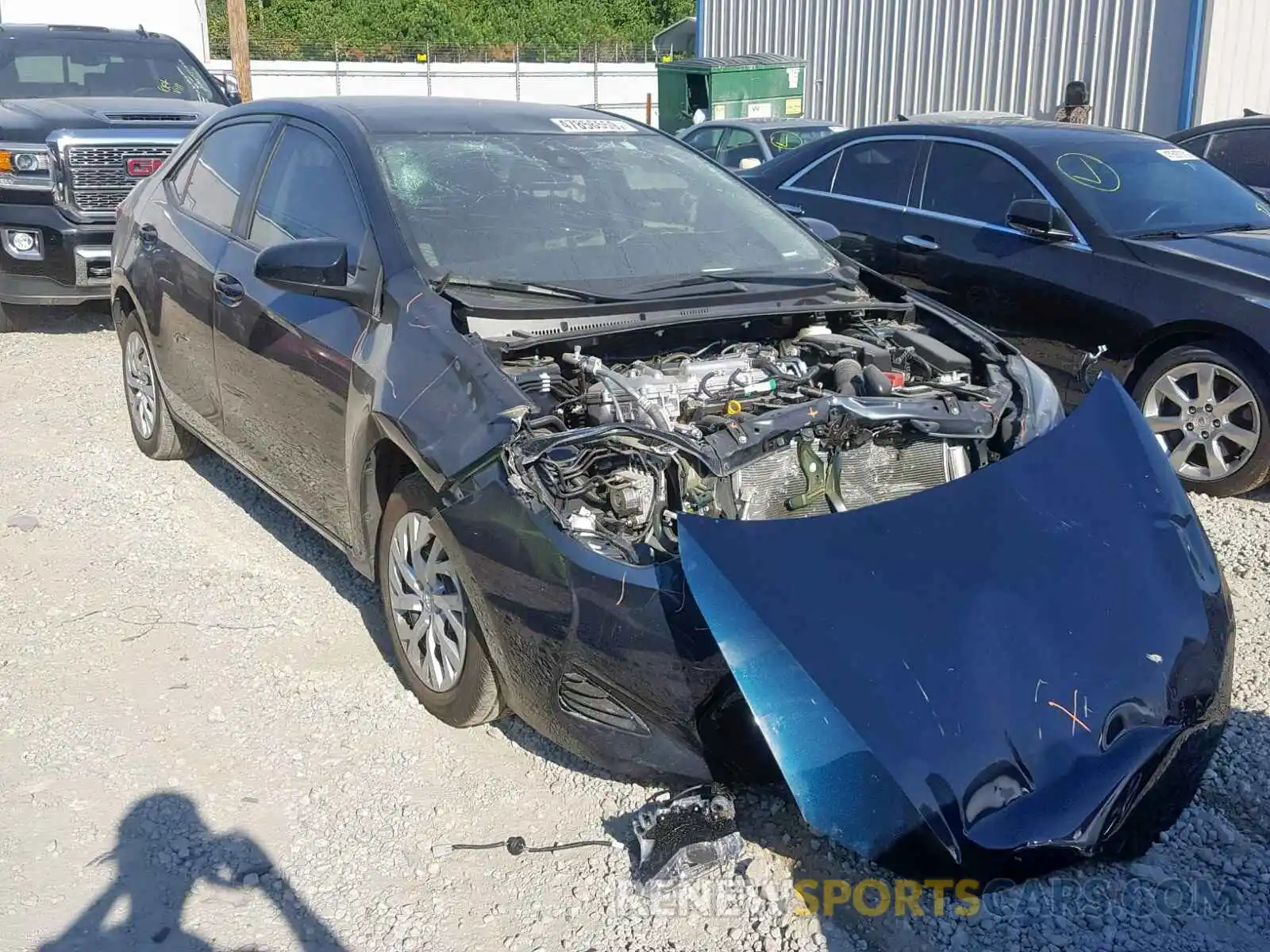 1 Photograph of a damaged car 5YFBURHE3KP861523 TOYOTA COROLLA 2019