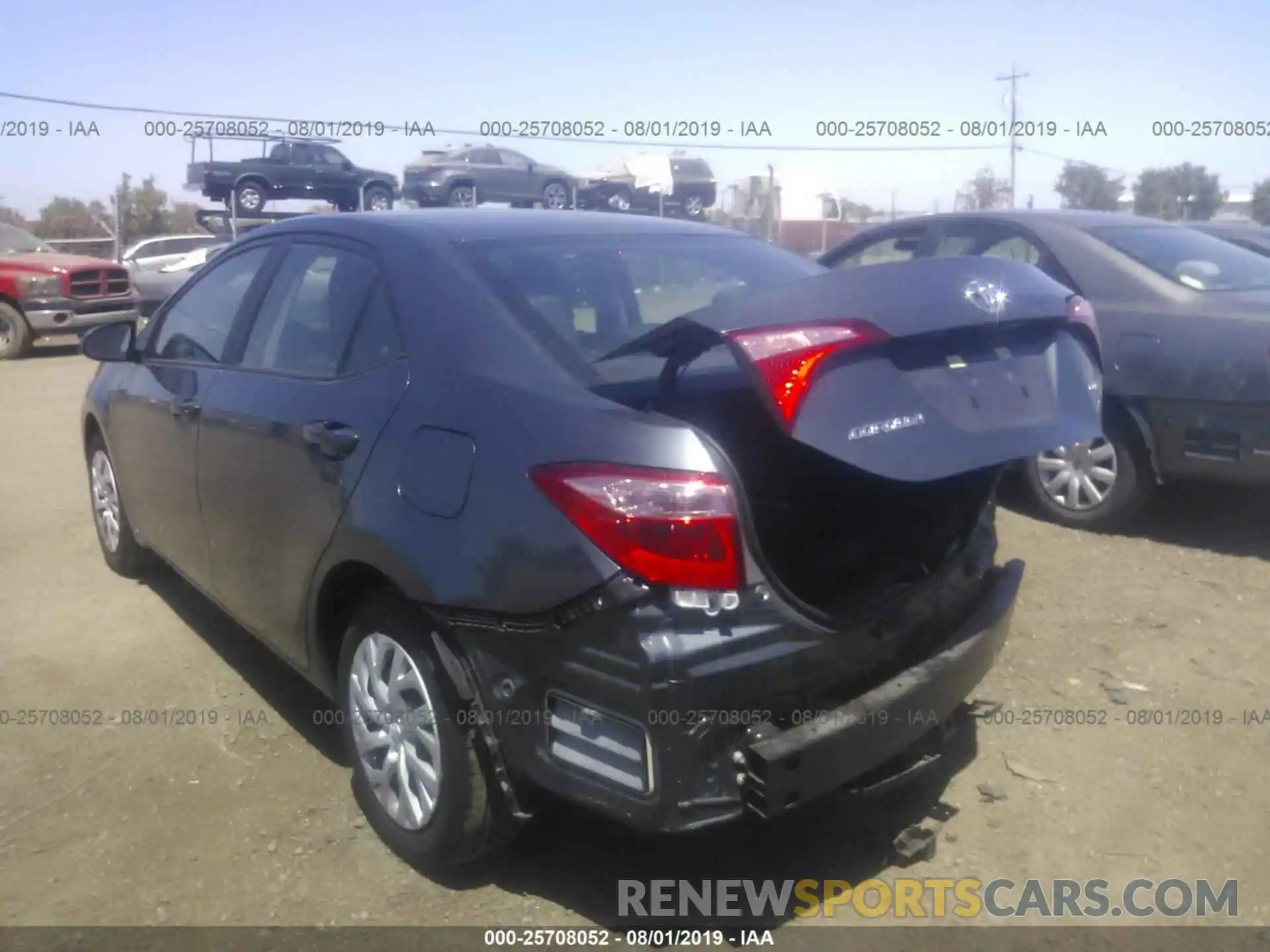 3 Photograph of a damaged car 5YFBURHE3KP862378 TOYOTA COROLLA 2019