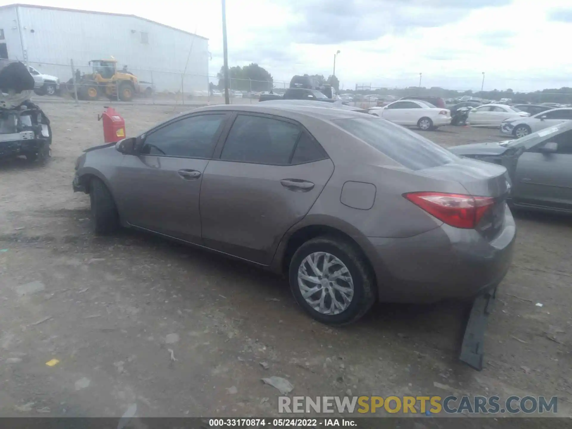 3 Photograph of a damaged car 5YFBURHE3KP862543 TOYOTA COROLLA 2019