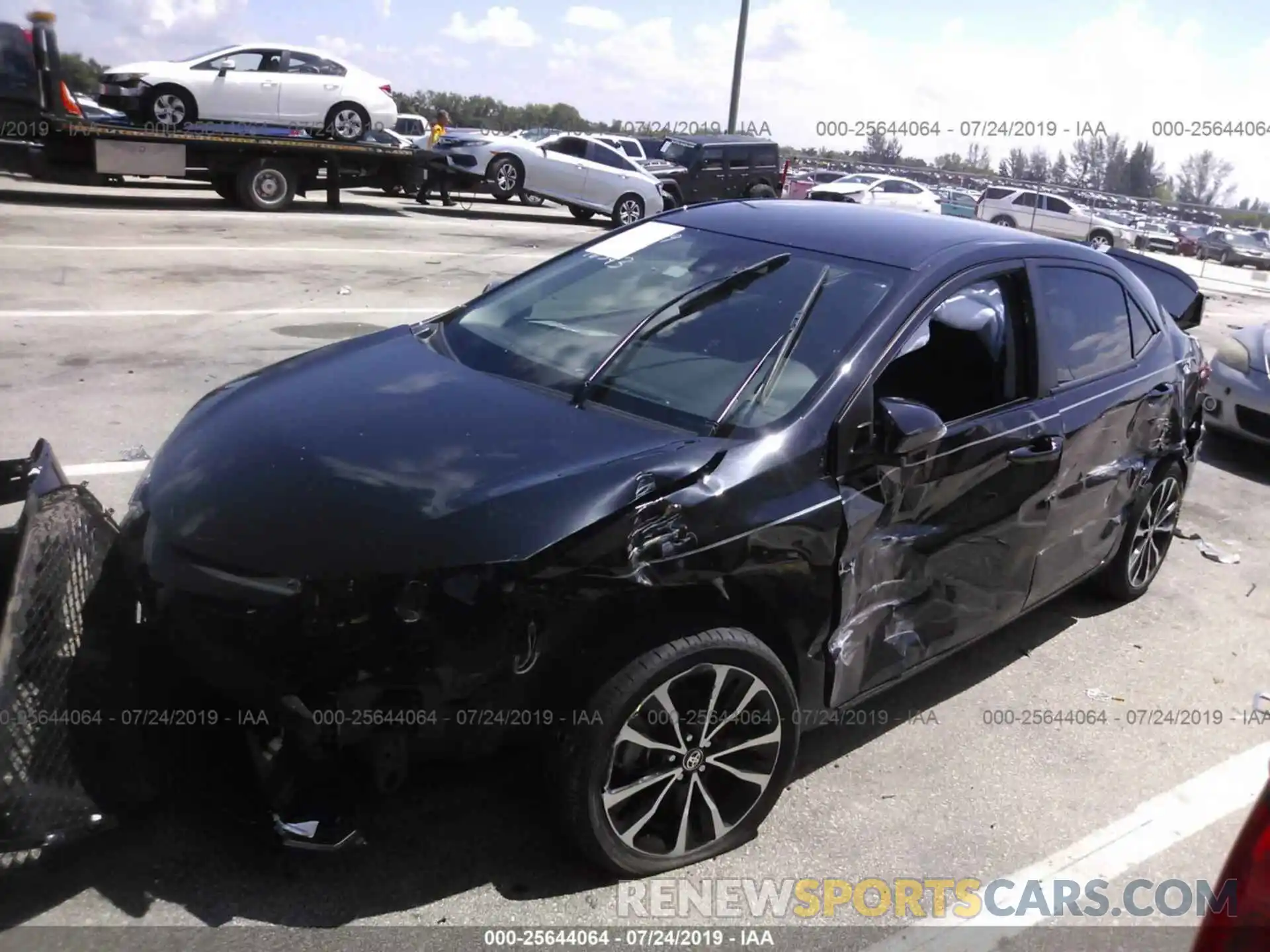 2 Photograph of a damaged car 5YFBURHE3KP862722 TOYOTA COROLLA 2019