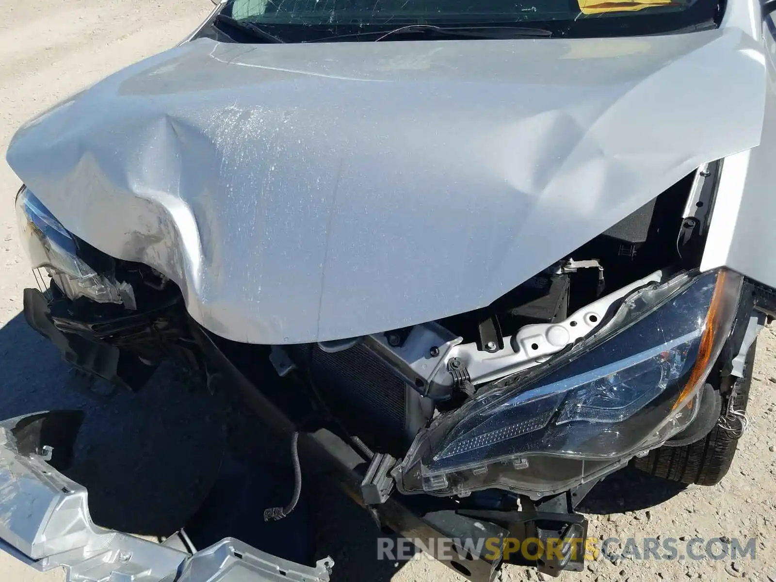 7 Photograph of a damaged car 5YFBURHE3KP863062 TOYOTA COROLLA 2019