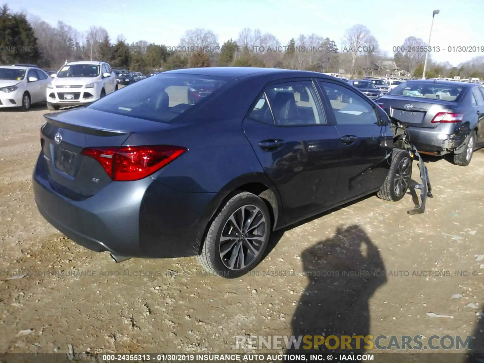 4 Photograph of a damaged car 5YFBURHE3KP863210 TOYOTA COROLLA 2019