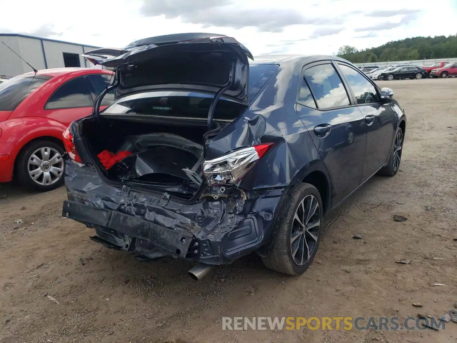 4 Photograph of a damaged car 5YFBURHE3KP864082 TOYOTA COROLLA 2019