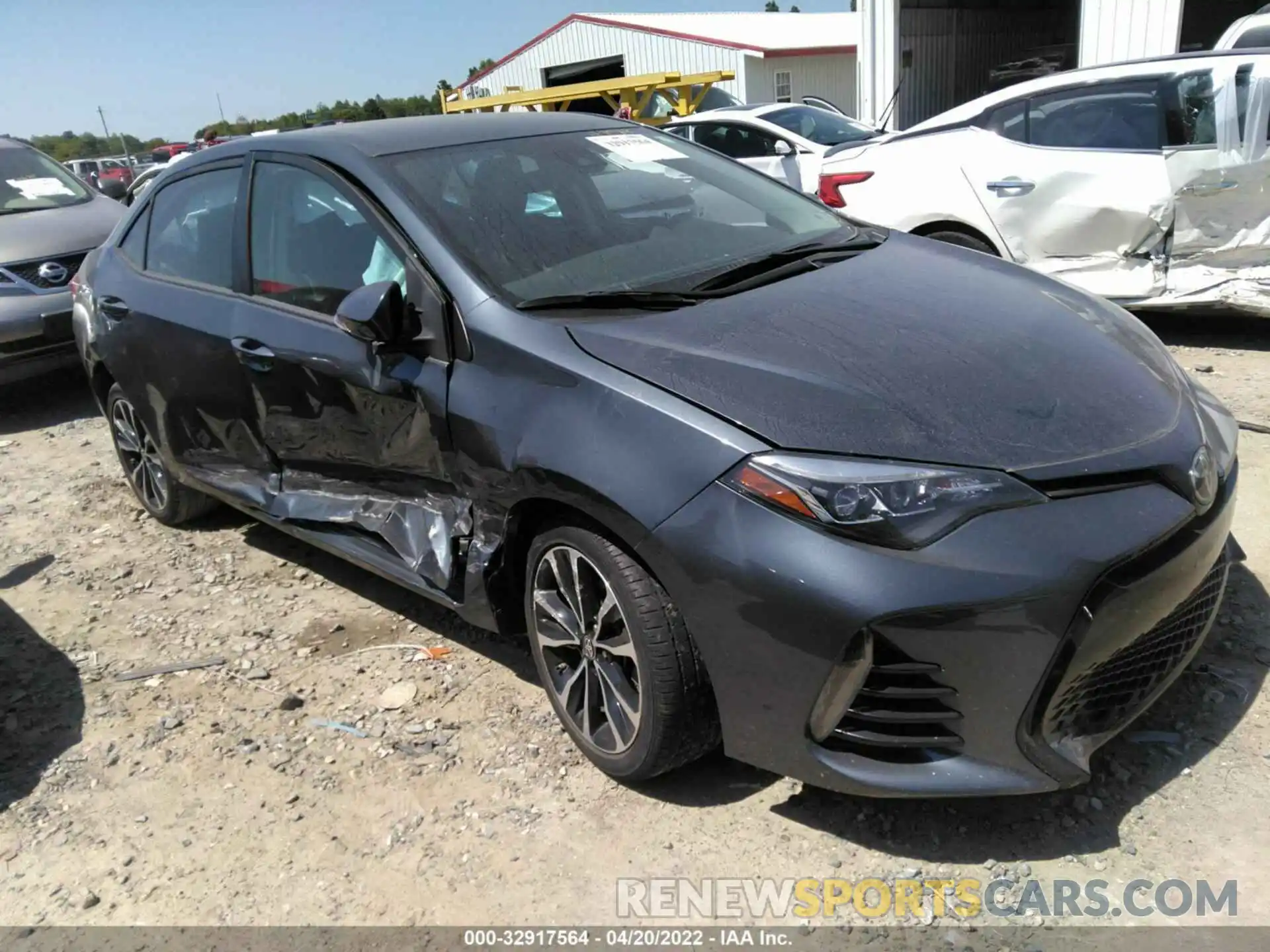 1 Photograph of a damaged car 5YFBURHE3KP864339 TOYOTA COROLLA 2019