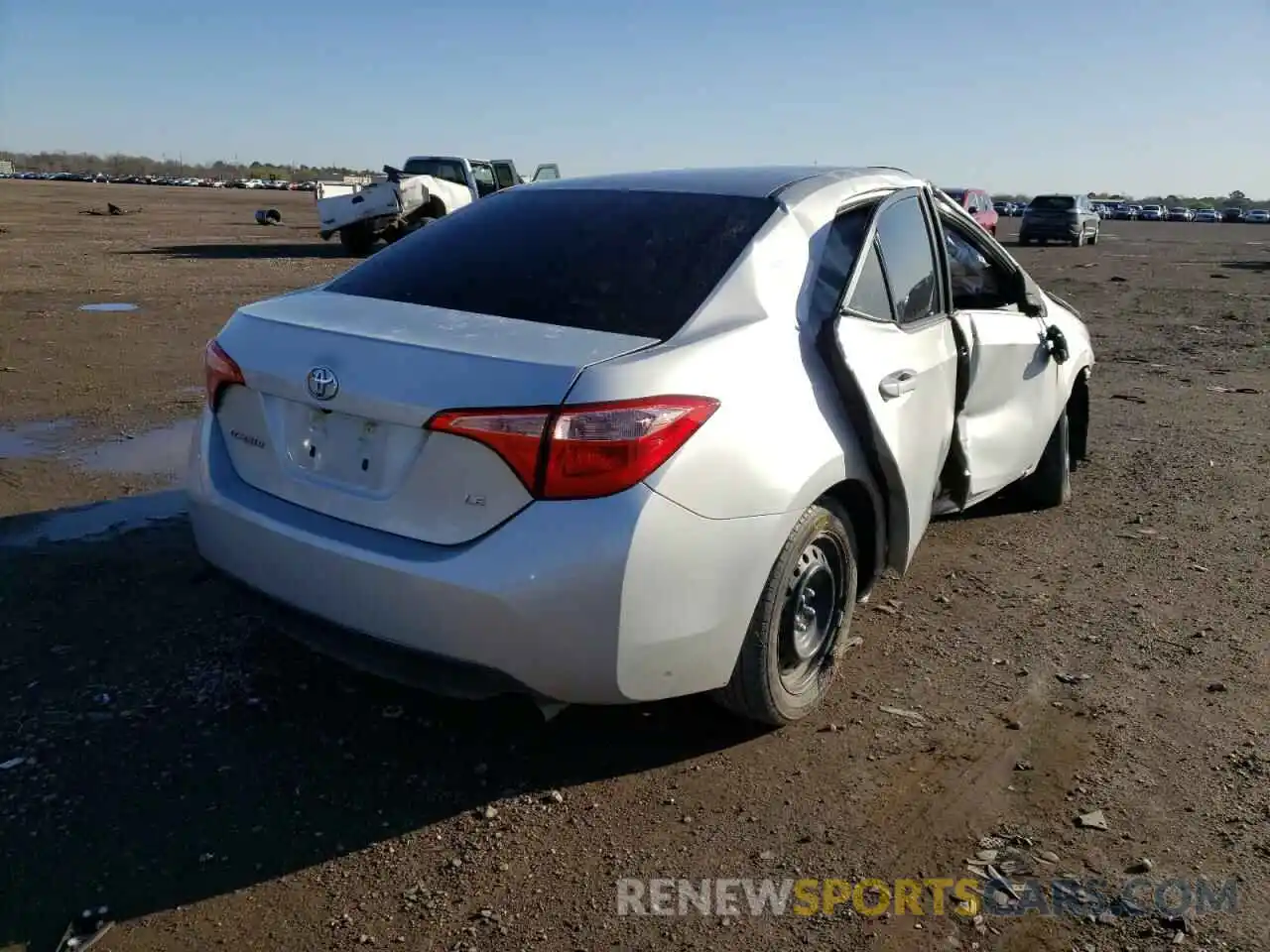 4 Photograph of a damaged car 5YFBURHE3KP864650 TOYOTA COROLLA 2019