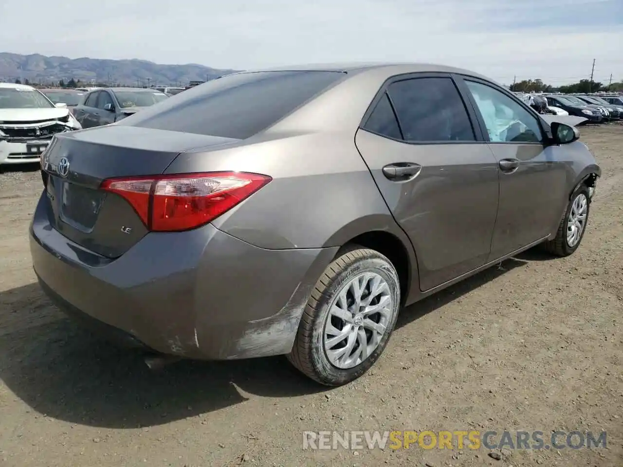 4 Photograph of a damaged car 5YFBURHE3KP864678 TOYOTA COROLLA 2019