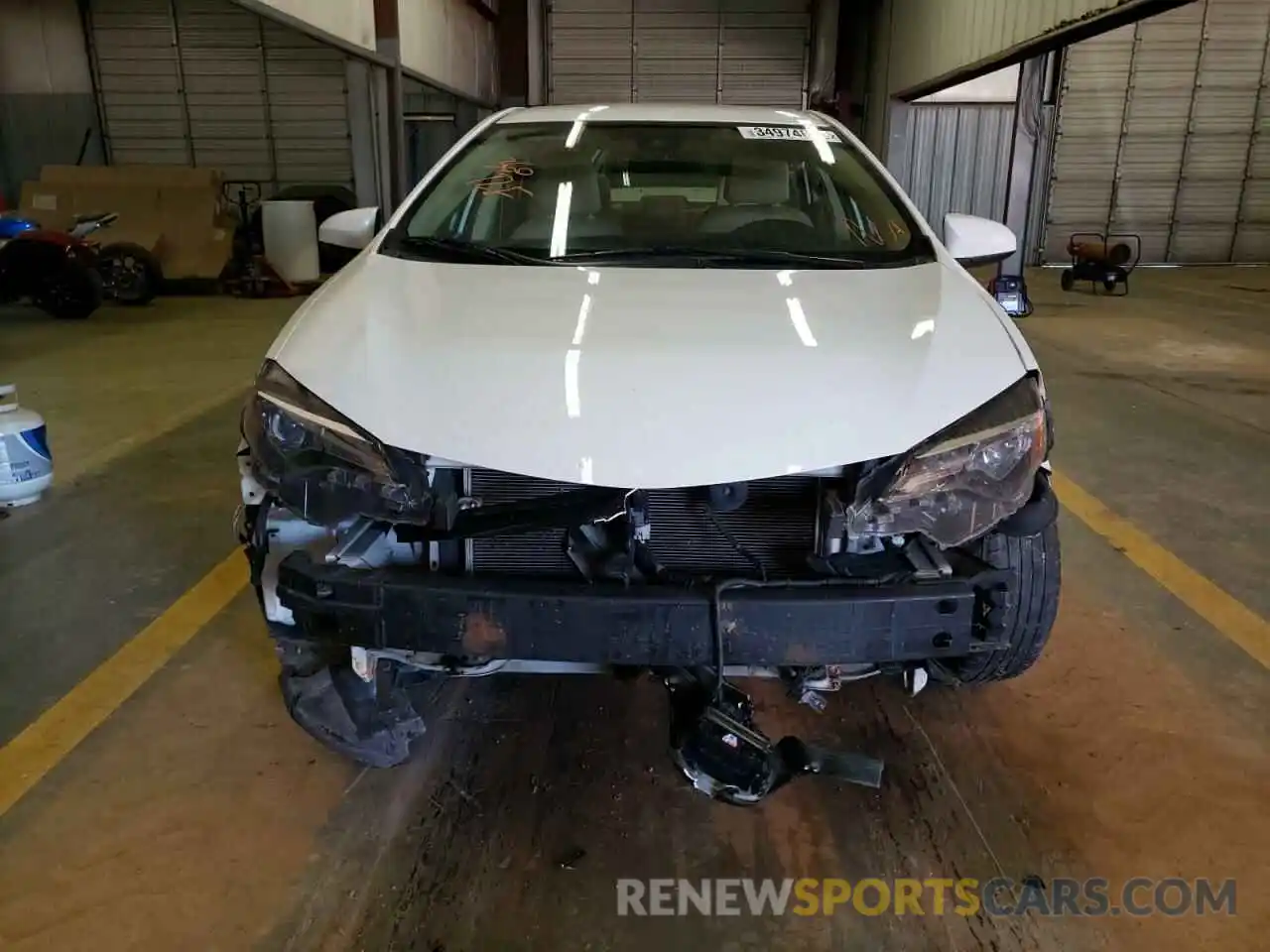 9 Photograph of a damaged car 5YFBURHE3KP865393 TOYOTA COROLLA 2019