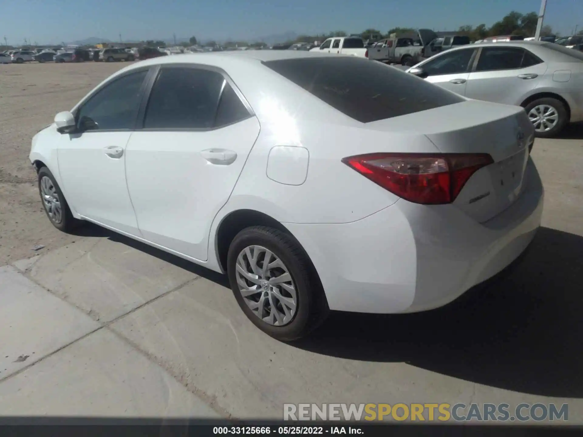 3 Photograph of a damaged car 5YFBURHE3KP865586 TOYOTA COROLLA 2019