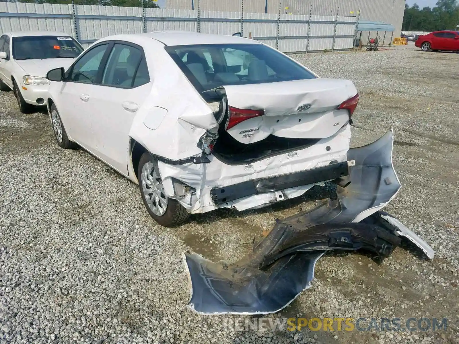 3 Photograph of a damaged car 5YFBURHE3KP865930 TOYOTA COROLLA 2019