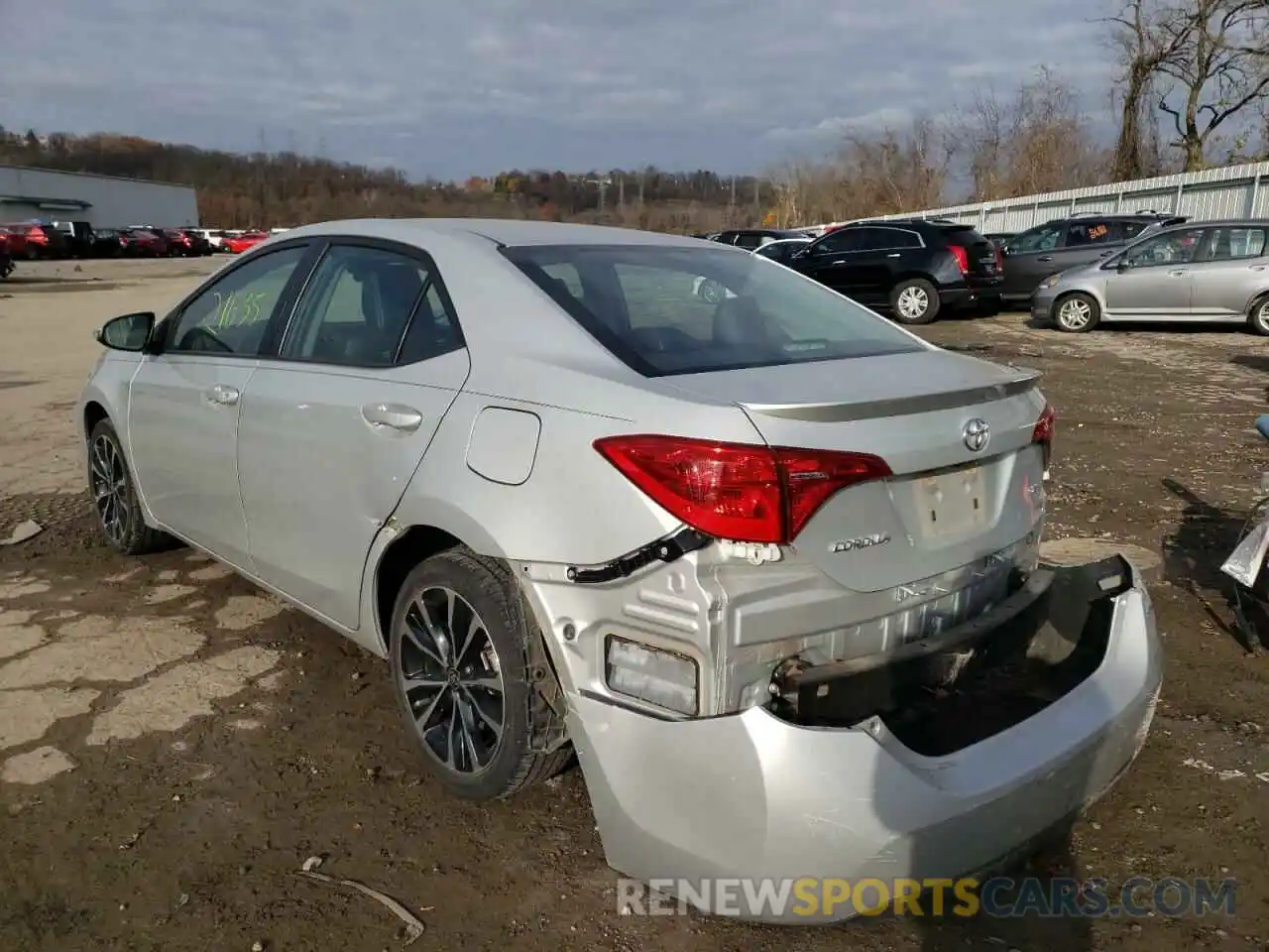 3 Photograph of a damaged car 5YFBURHE3KP868293 TOYOTA COROLLA 2019