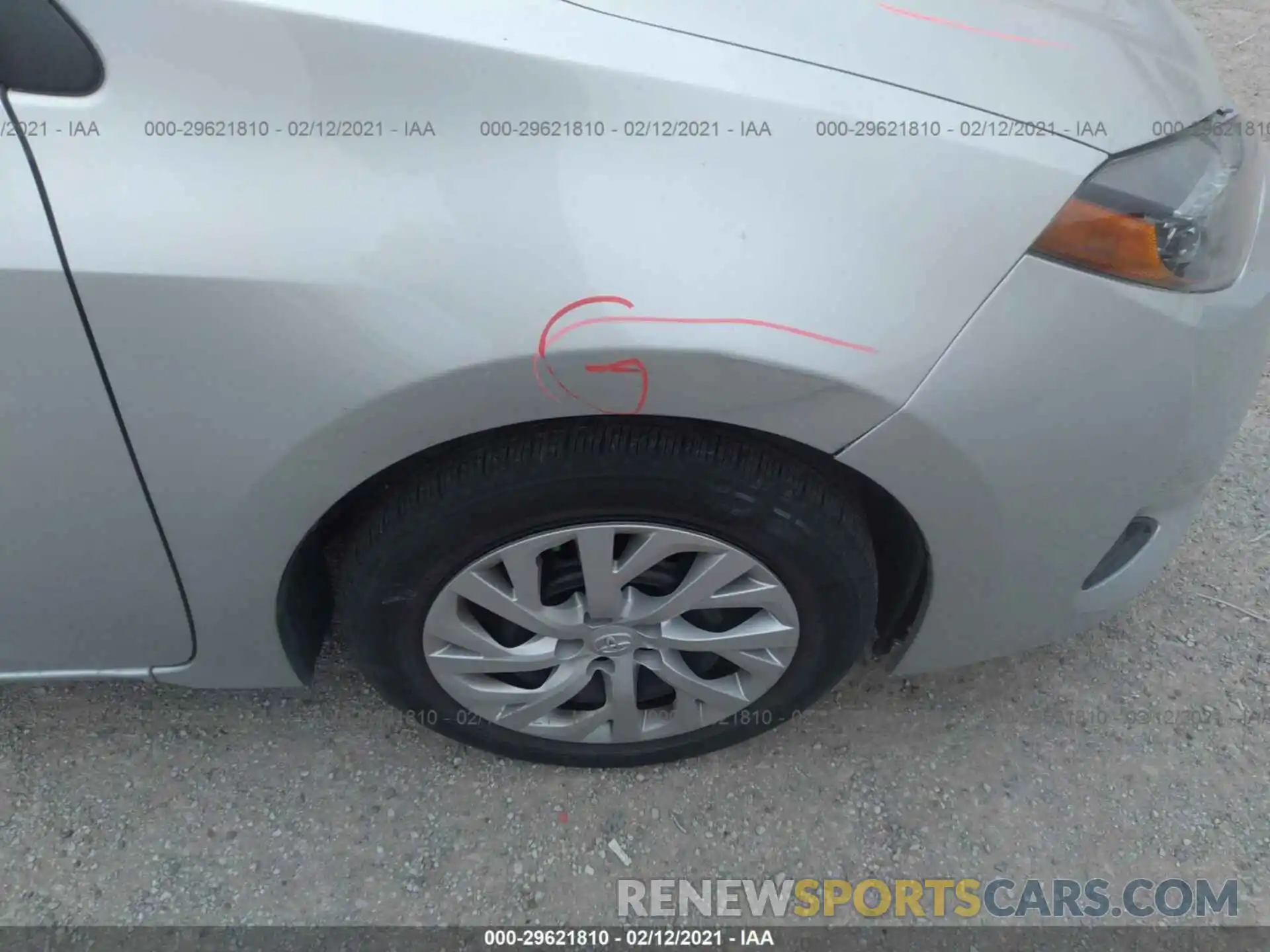 15 Photograph of a damaged car 5YFBURHE3KP869329 TOYOTA COROLLA 2019