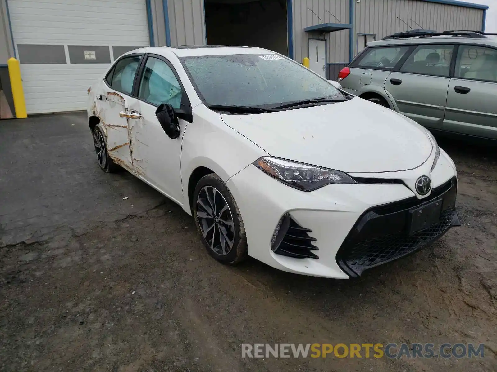 1 Photograph of a damaged car 5YFBURHE3KP869721 TOYOTA COROLLA 2019