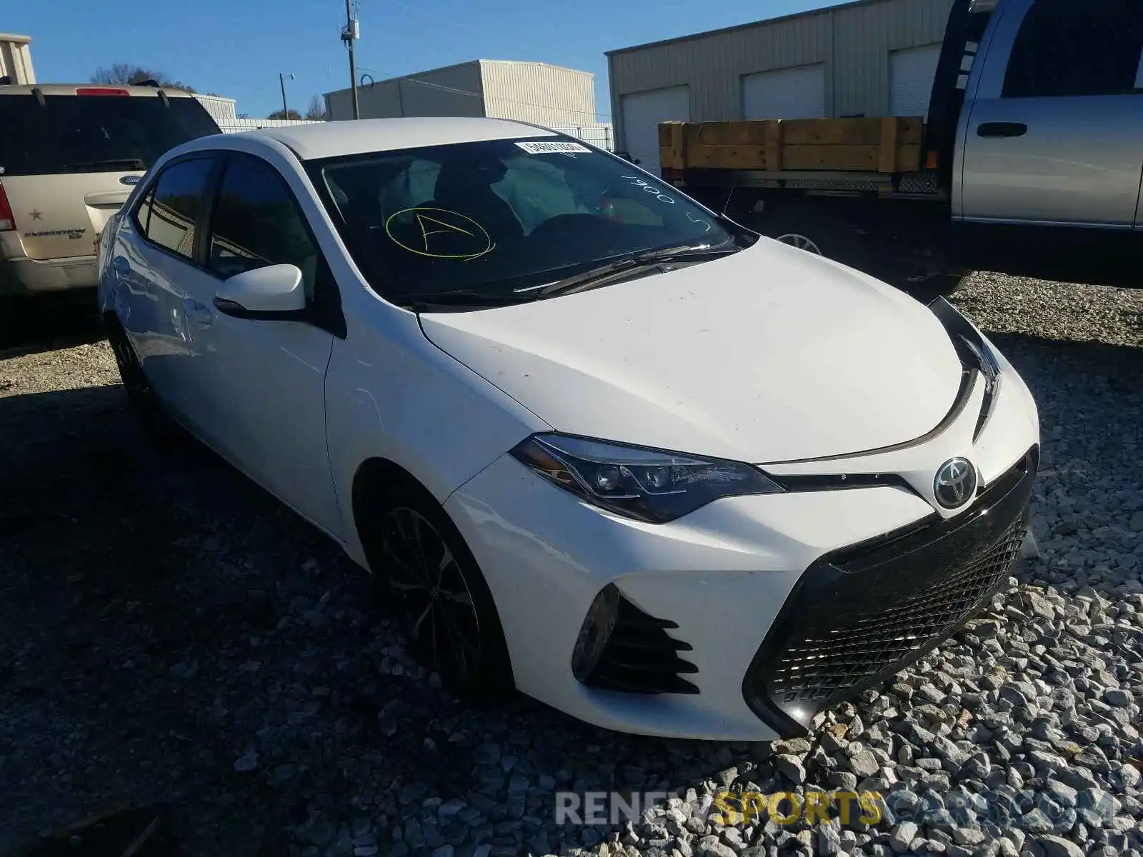 1 Photograph of a damaged car 5YFBURHE3KP870061 TOYOTA COROLLA 2019