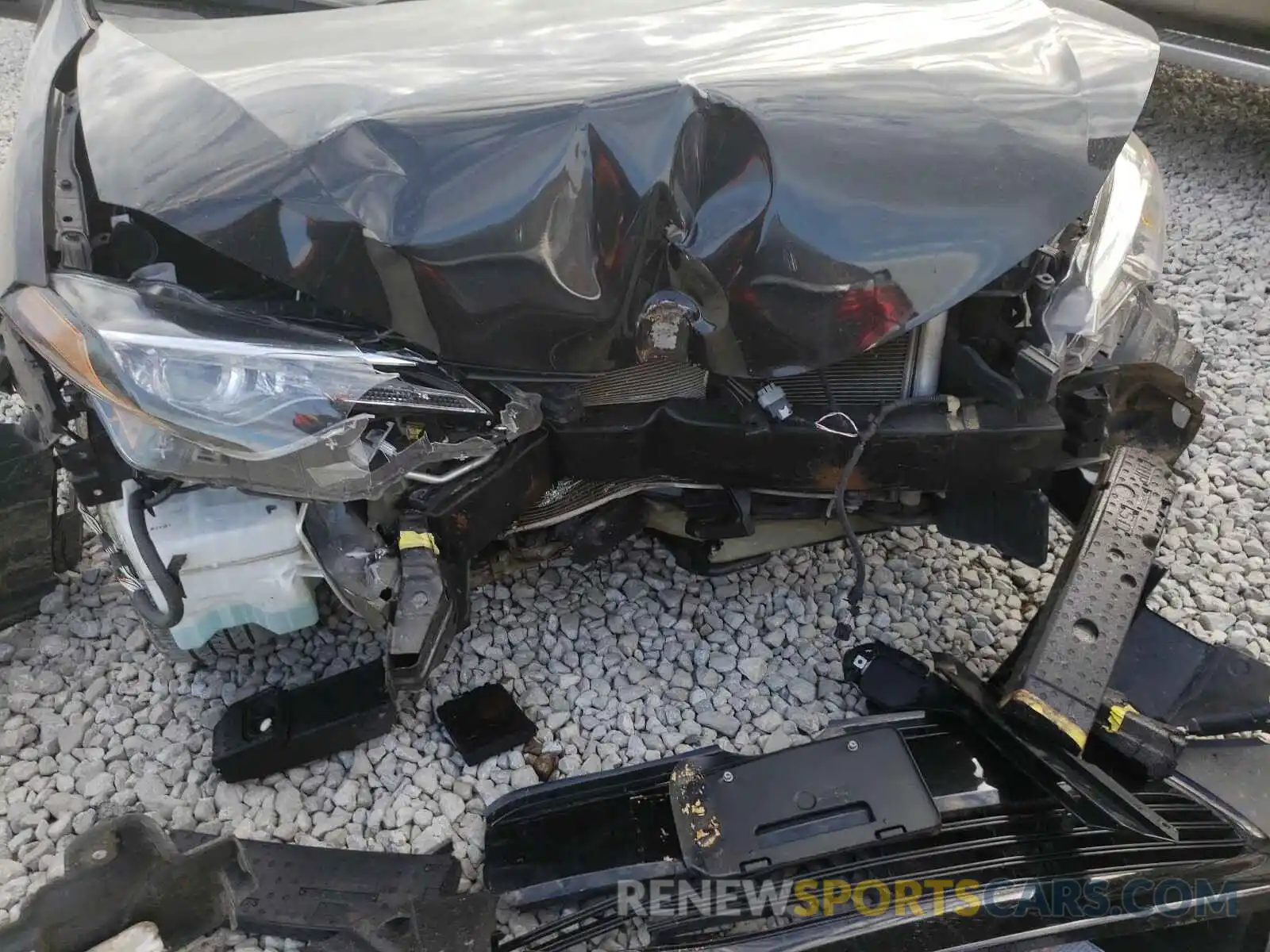 9 Photograph of a damaged car 5YFBURHE3KP871730 TOYOTA COROLLA 2019
