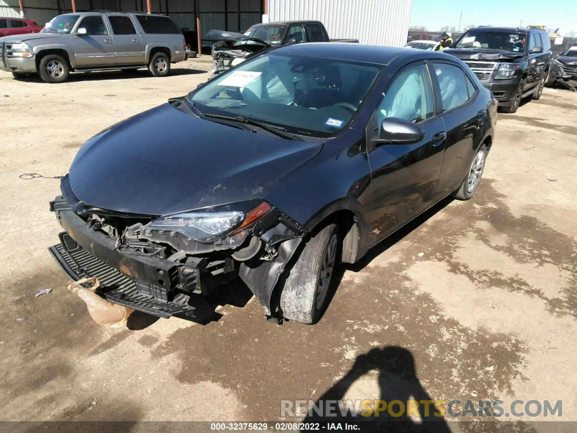 2 Photograph of a damaged car 5YFBURHE3KP872277 TOYOTA COROLLA 2019