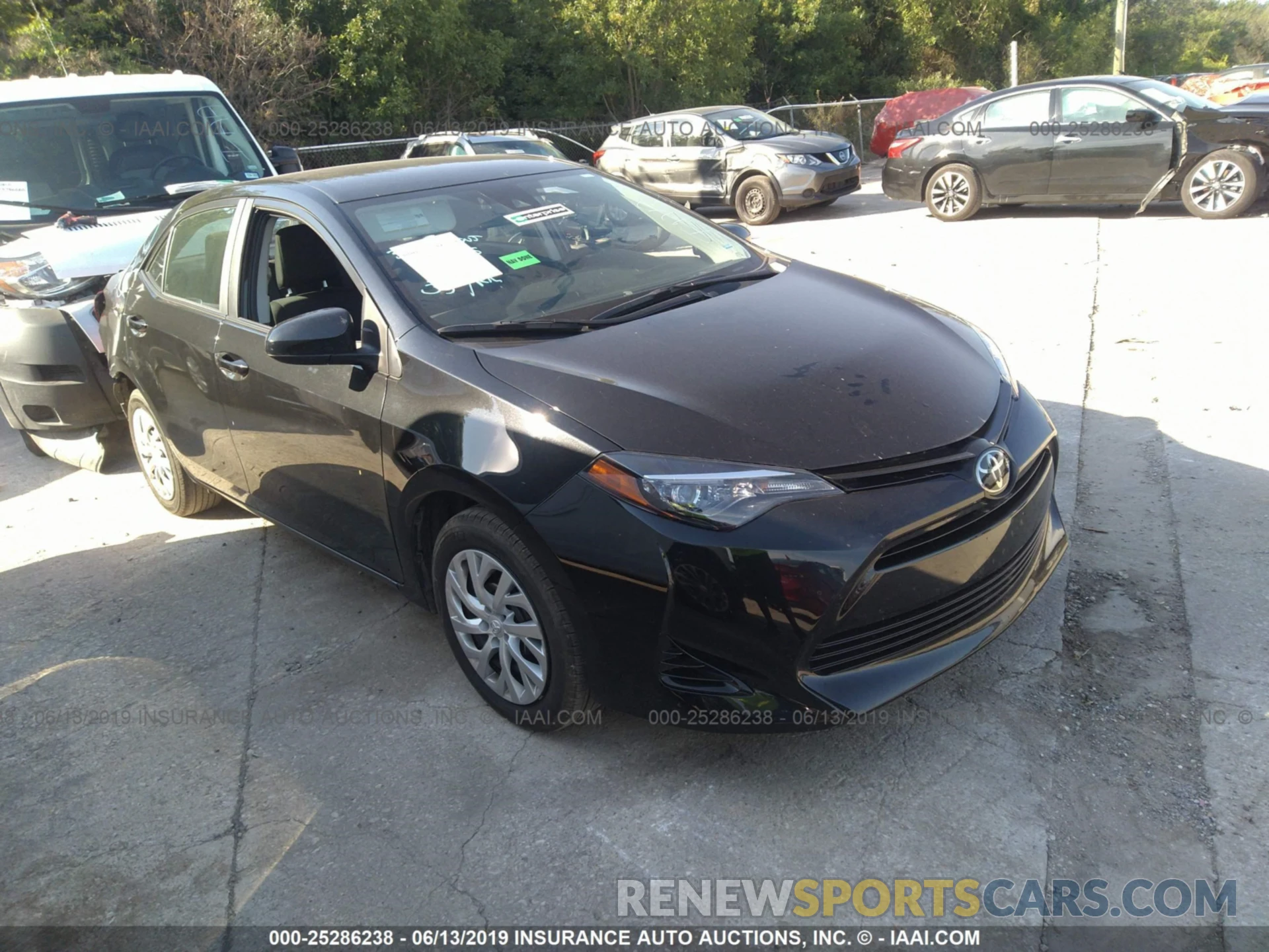 1 Photograph of a damaged car 5YFBURHE3KP872330 TOYOTA COROLLA 2019