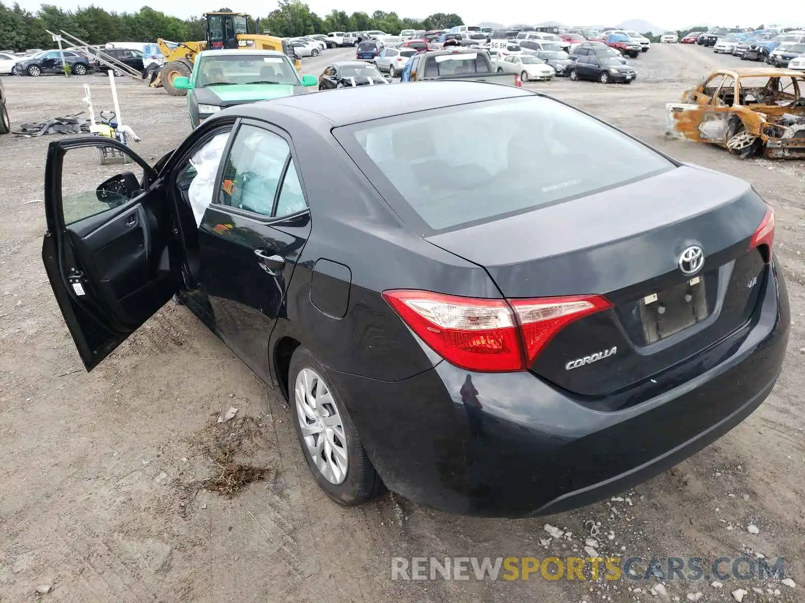 3 Photograph of a damaged car 5YFBURHE3KP872490 TOYOTA COROLLA 2019