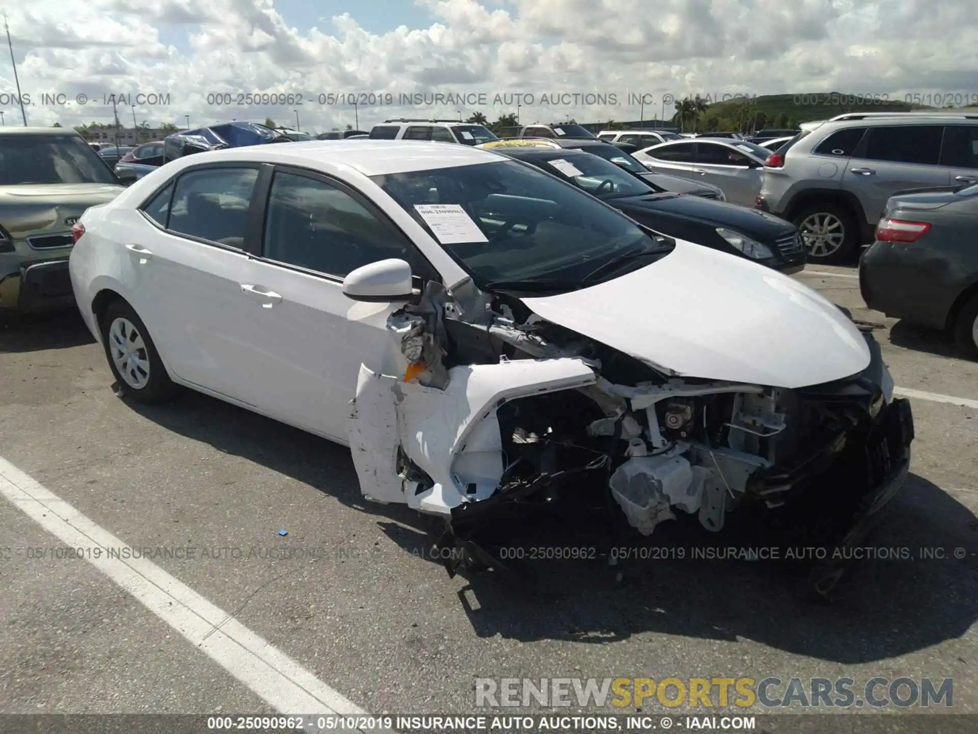 1 Photograph of a damaged car 5YFBURHE3KP872599 TOYOTA COROLLA 2019