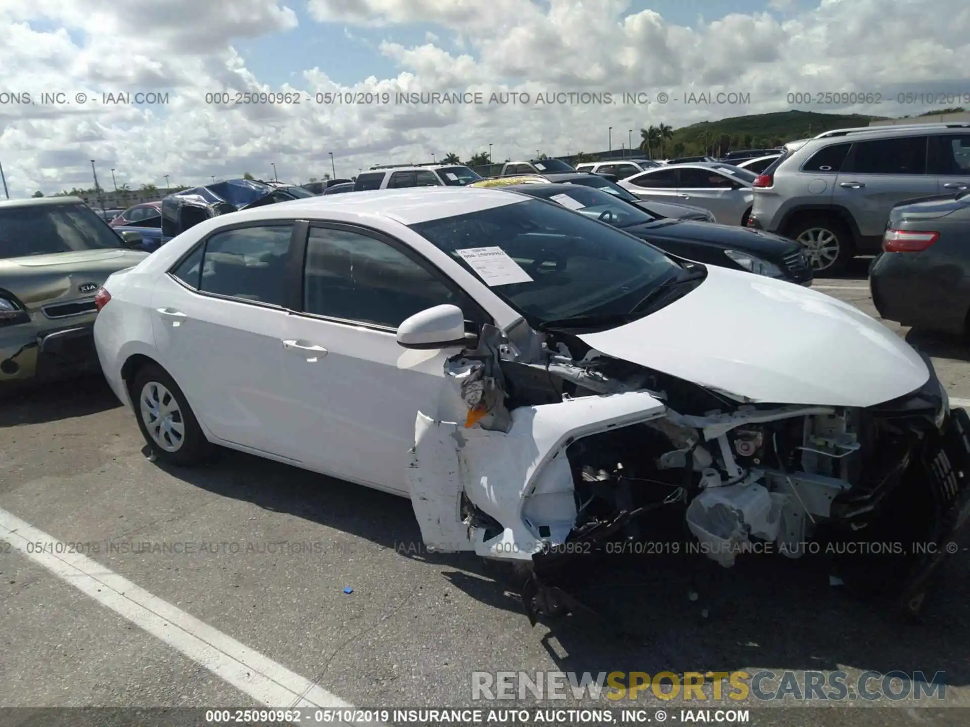 6 Photograph of a damaged car 5YFBURHE3KP872599 TOYOTA COROLLA 2019