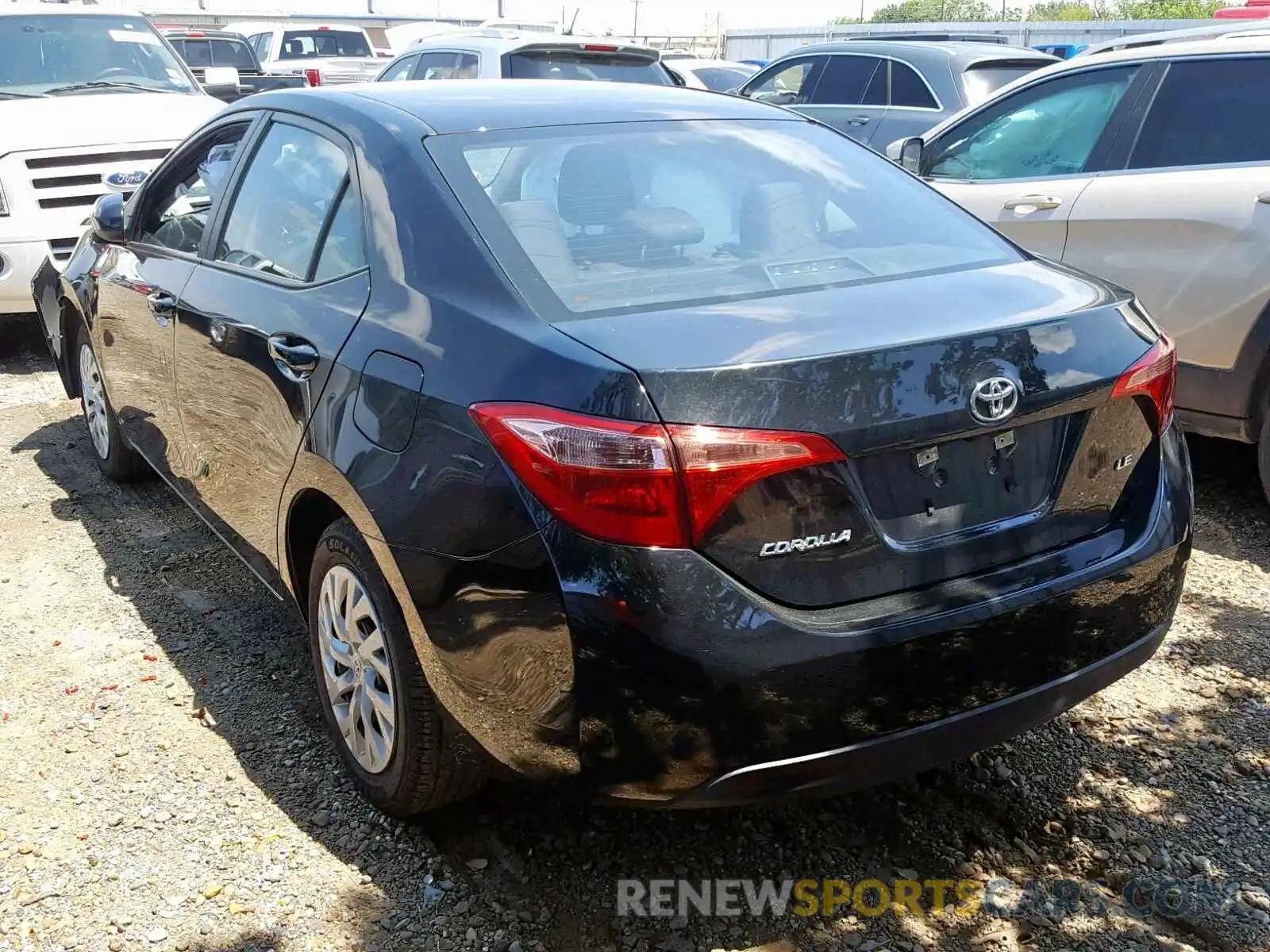 3 Photograph of a damaged car 5YFBURHE3KP873672 TOYOTA COROLLA 2019