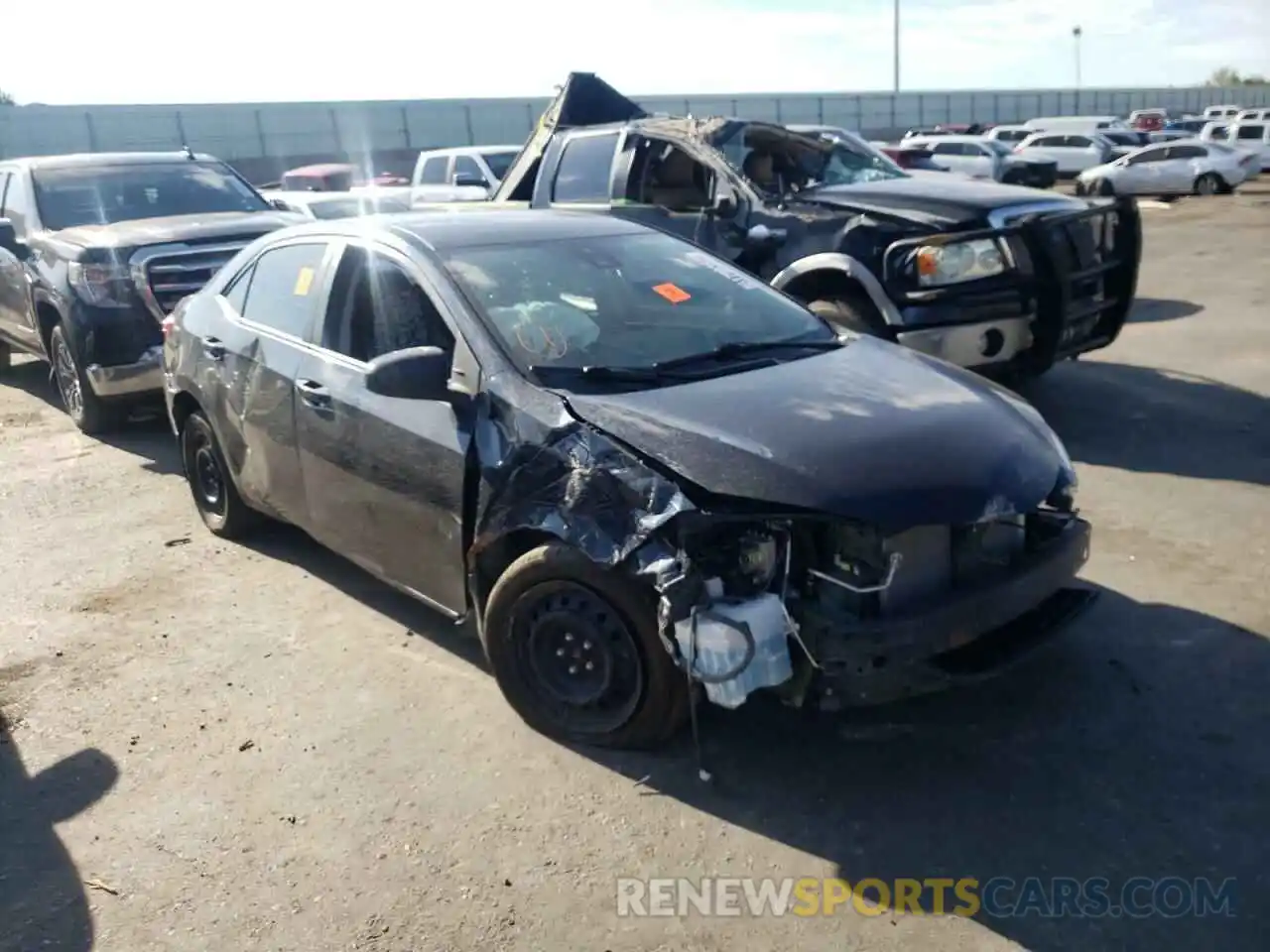 1 Photograph of a damaged car 5YFBURHE3KP873946 TOYOTA COROLLA 2019