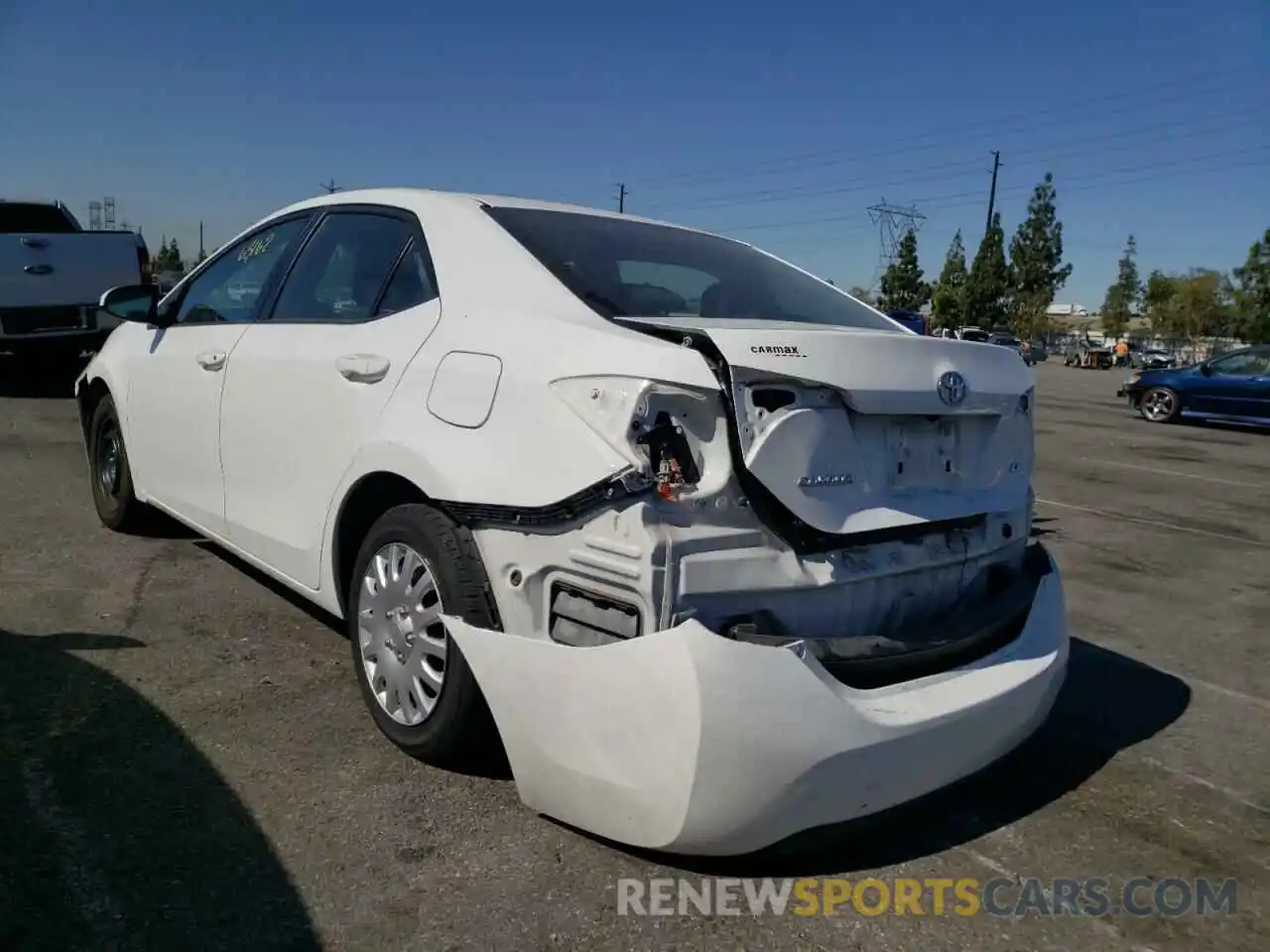 3 Photograph of a damaged car 5YFBURHE3KP874224 TOYOTA COROLLA 2019