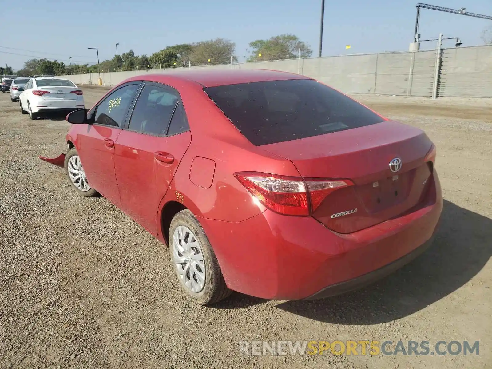 3 Photograph of a damaged car 5YFBURHE3KP874725 TOYOTA COROLLA 2019